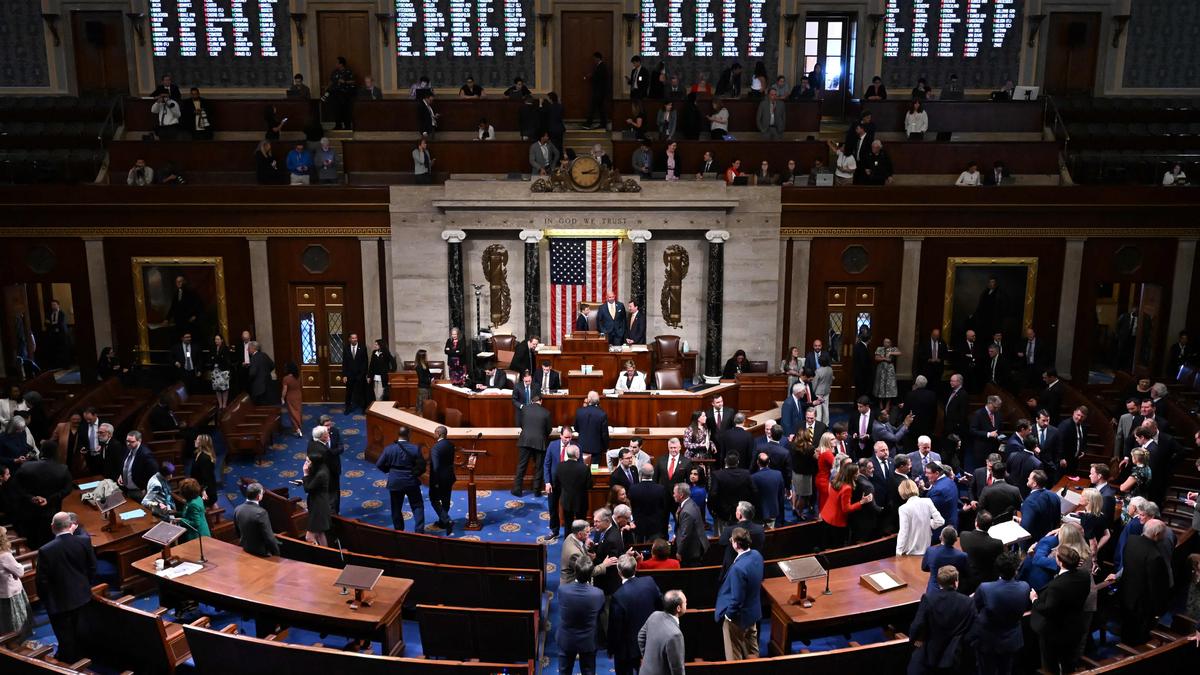 Sieg-f-r-Trump-US-Kongress-verabschiedet-Steuergesetz
