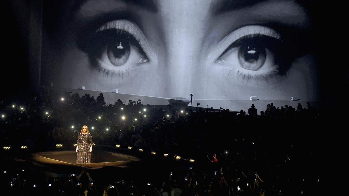 Now only 35 euros: Why are tickets for Adele being sold off cheaply?