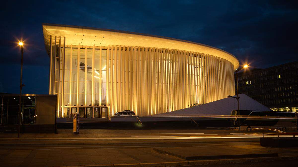 20-Jahre-Philharmonie-Facetten-eines-Kulturhotspots