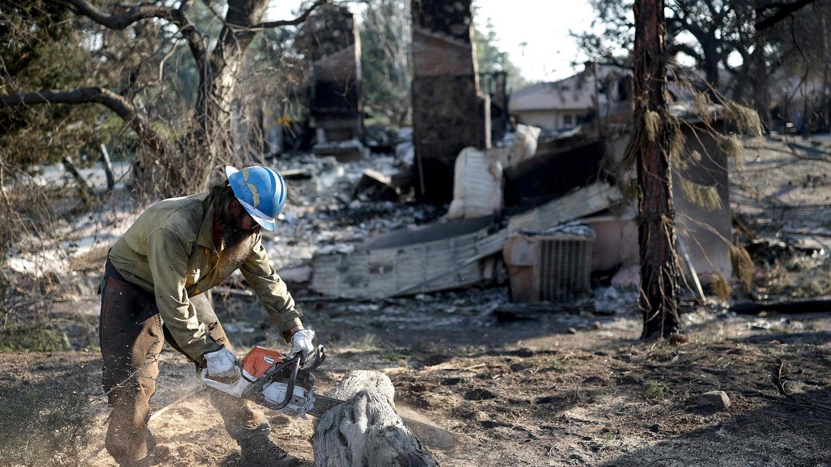 Los-Angeles-zwischen-Flammen-und-Neubeginn