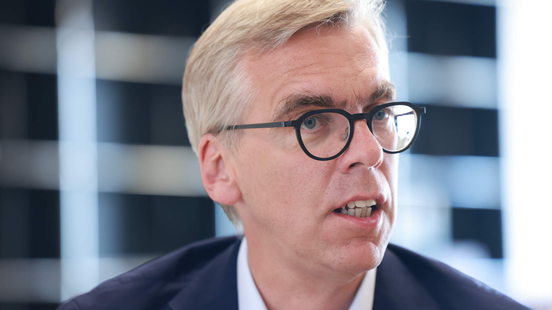 Innenminister Leon Gloden hatte in einem Interview suggeriert, es gäbe bezüglich des Umgangs mit wehrfähigen ukrainischen Männern eine europäische Debatte.