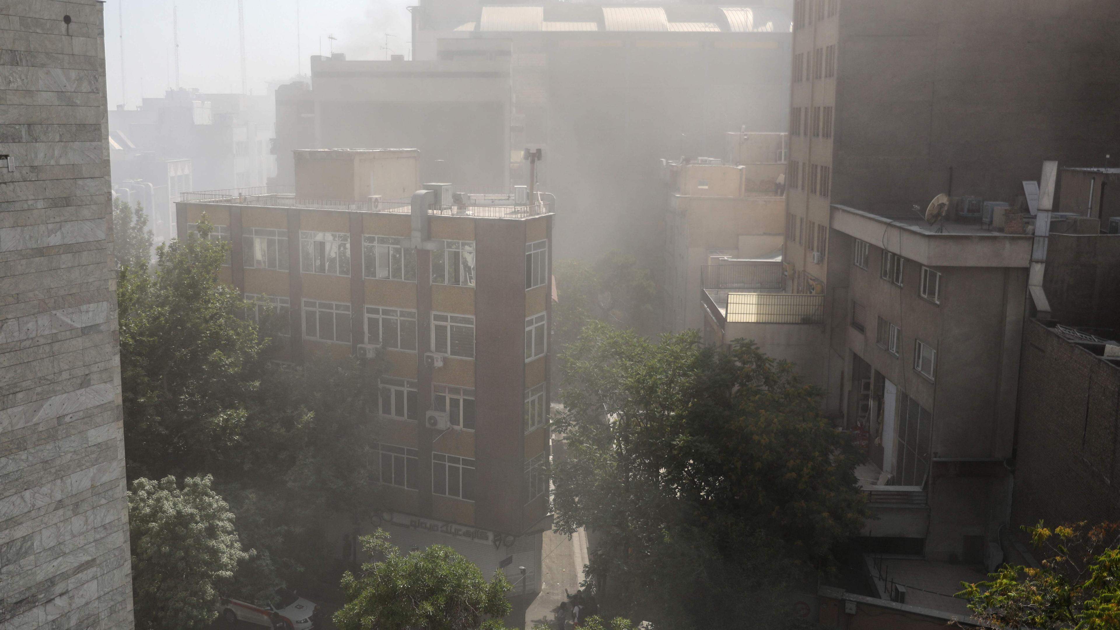 Liveblog: Israel attacks Iran
