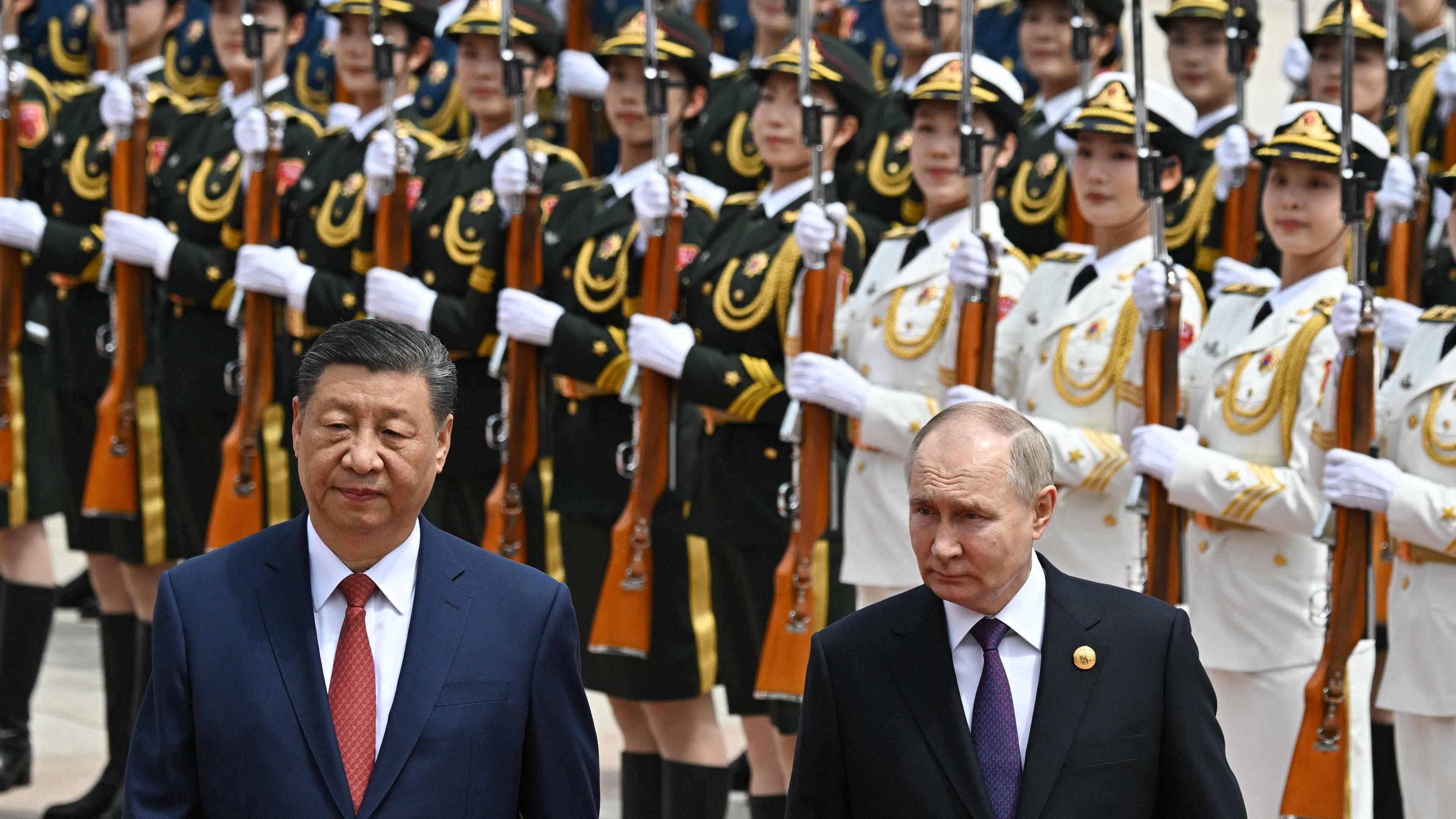 Staats- und Parteichef Xi Jinping empfing seinen „alten Freund“ Wladimir Putin mit allen Ehren.