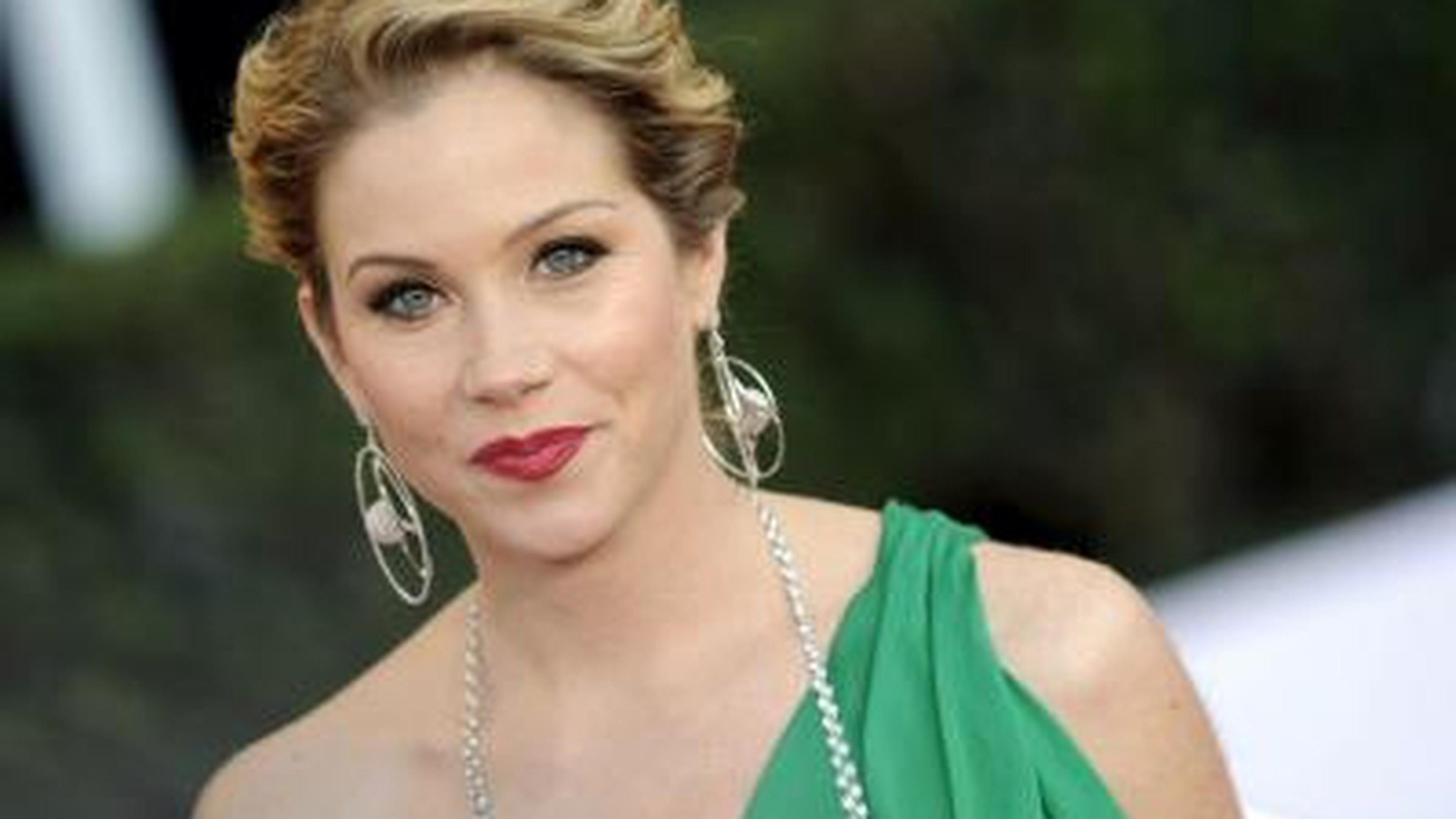 Christina Applegate mit Bassist verlobt | Luxemburger Wort