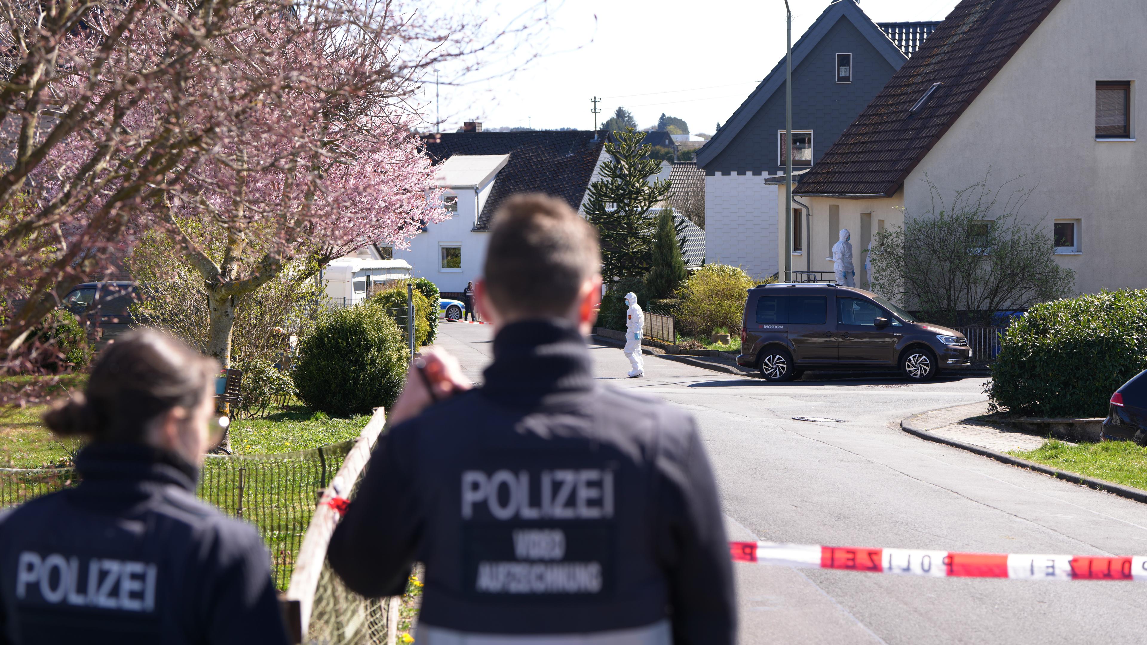 A month after triple murder: Is there any suspected perpetrator?