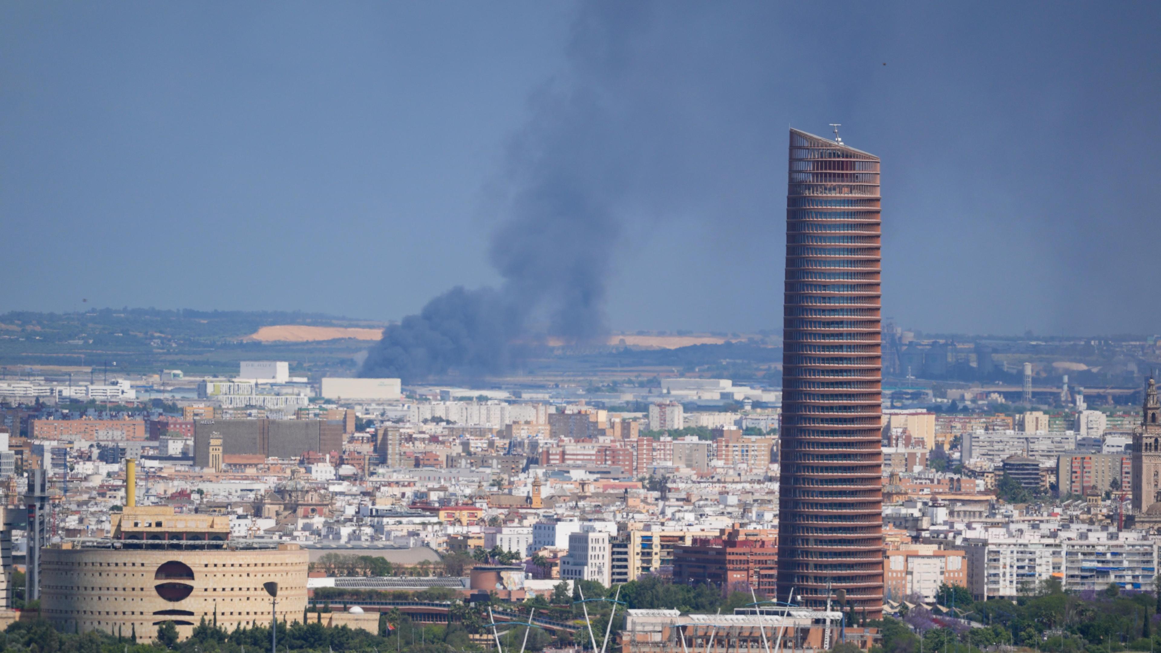 Chemistry explosion at Seville: 77,000 people affected