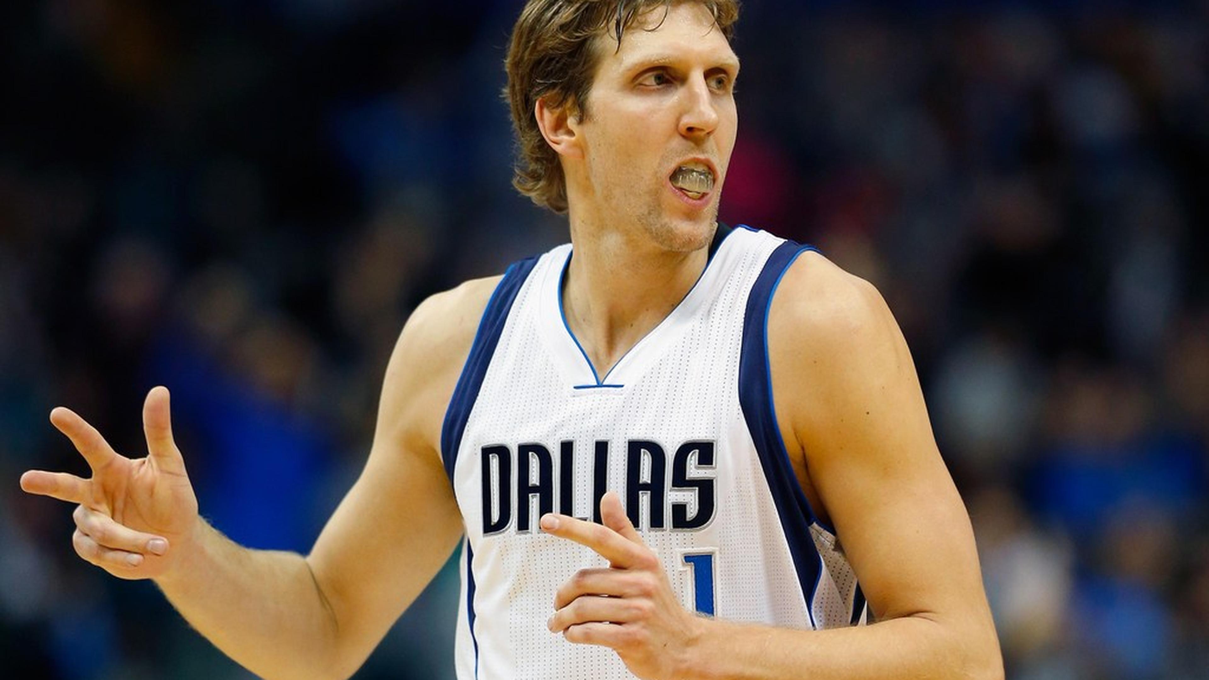 Dirk Nowitzki Fade away