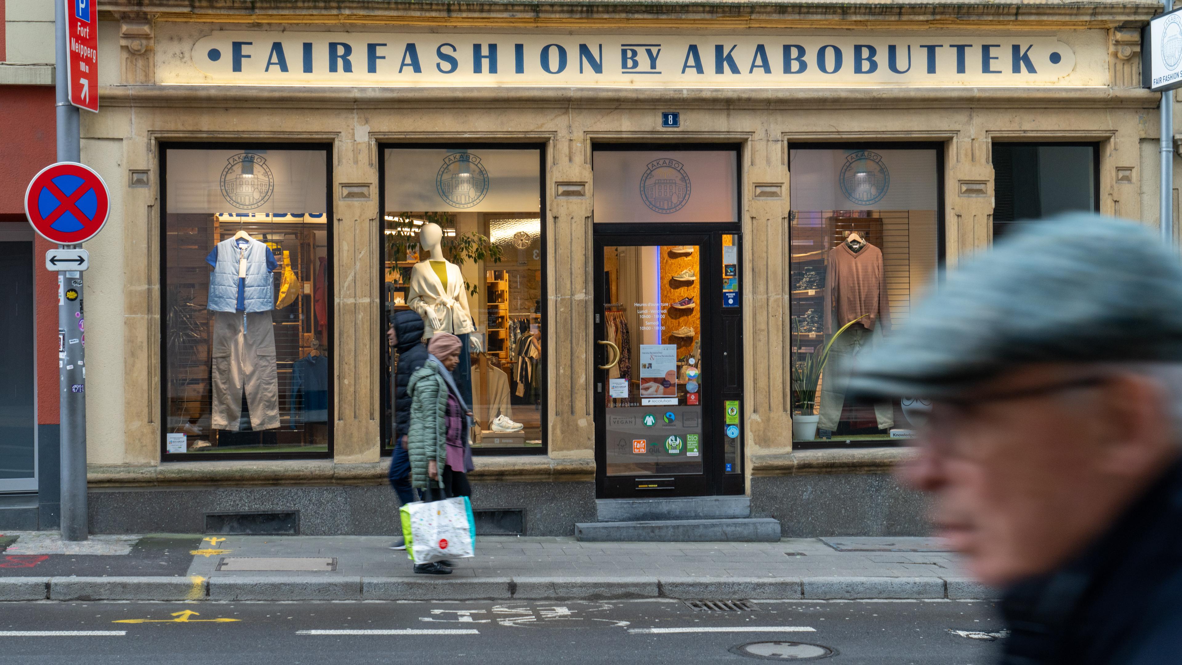 L'Akabobuttek était le premier magasin de mode équitable au Luxembourg.
