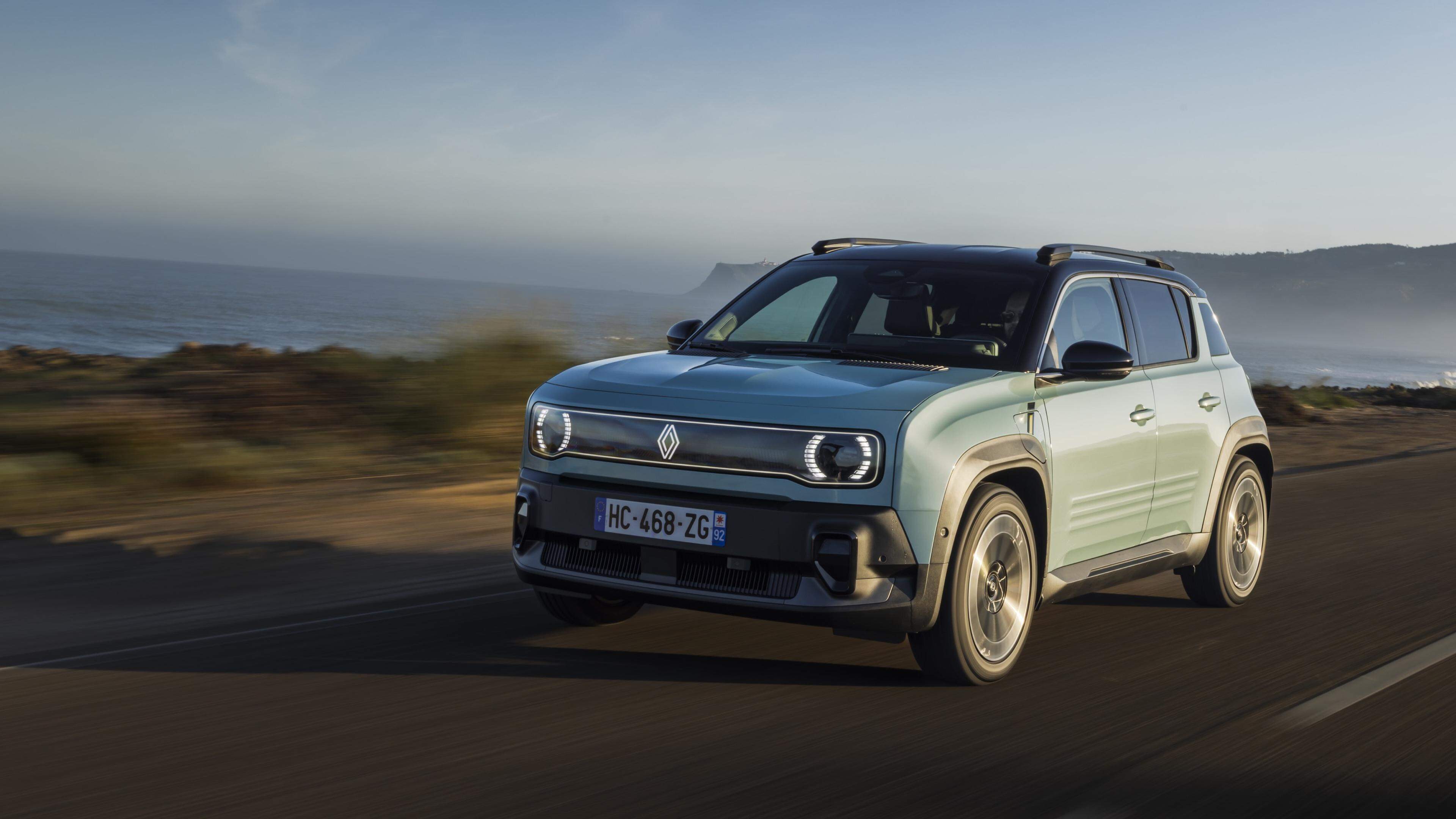 Renault 4 E-Tech Electric: The other charmer of the French