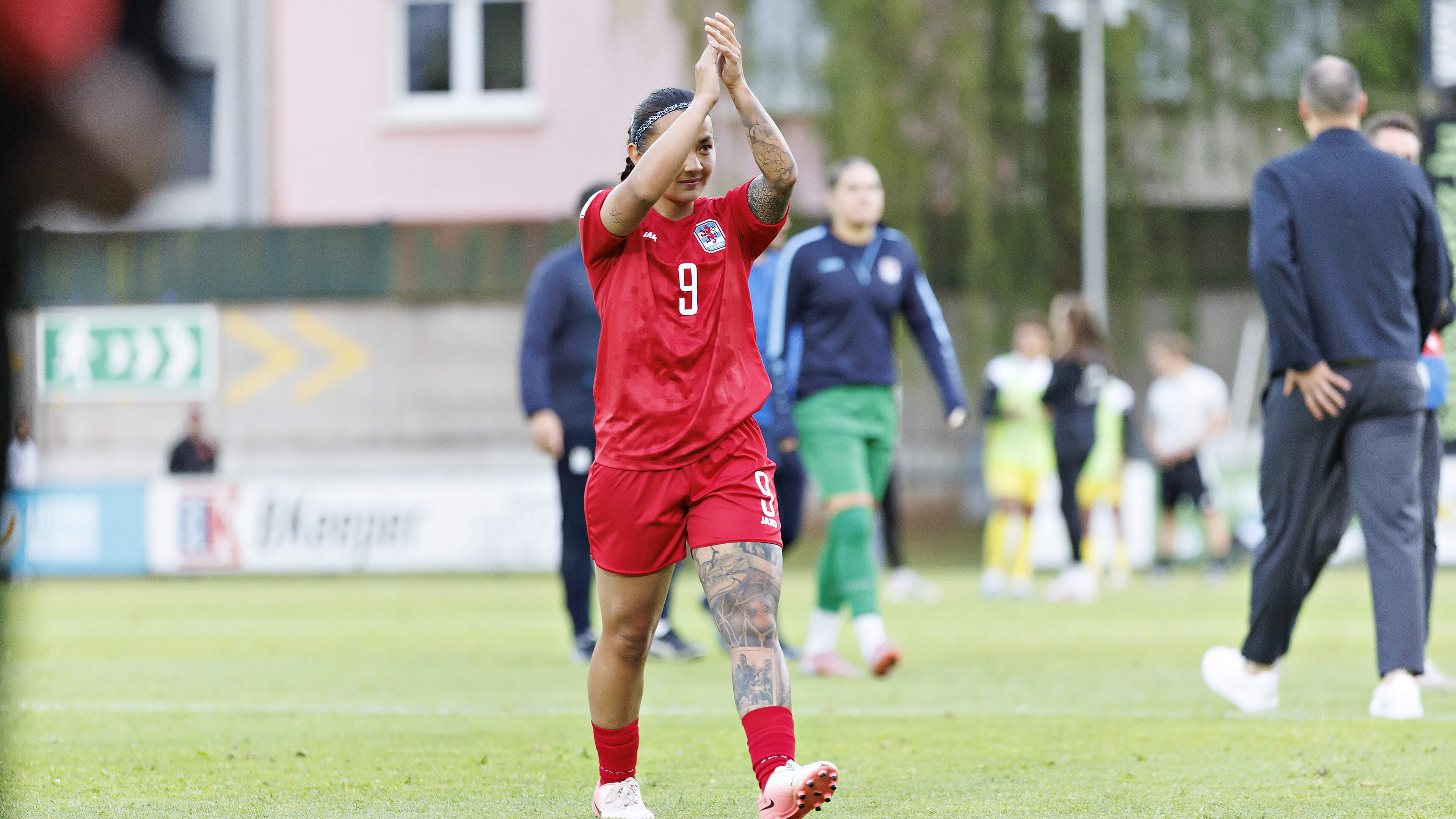 Mit Amy Thompson verlässt eine Pionierin unter Tränen die gr