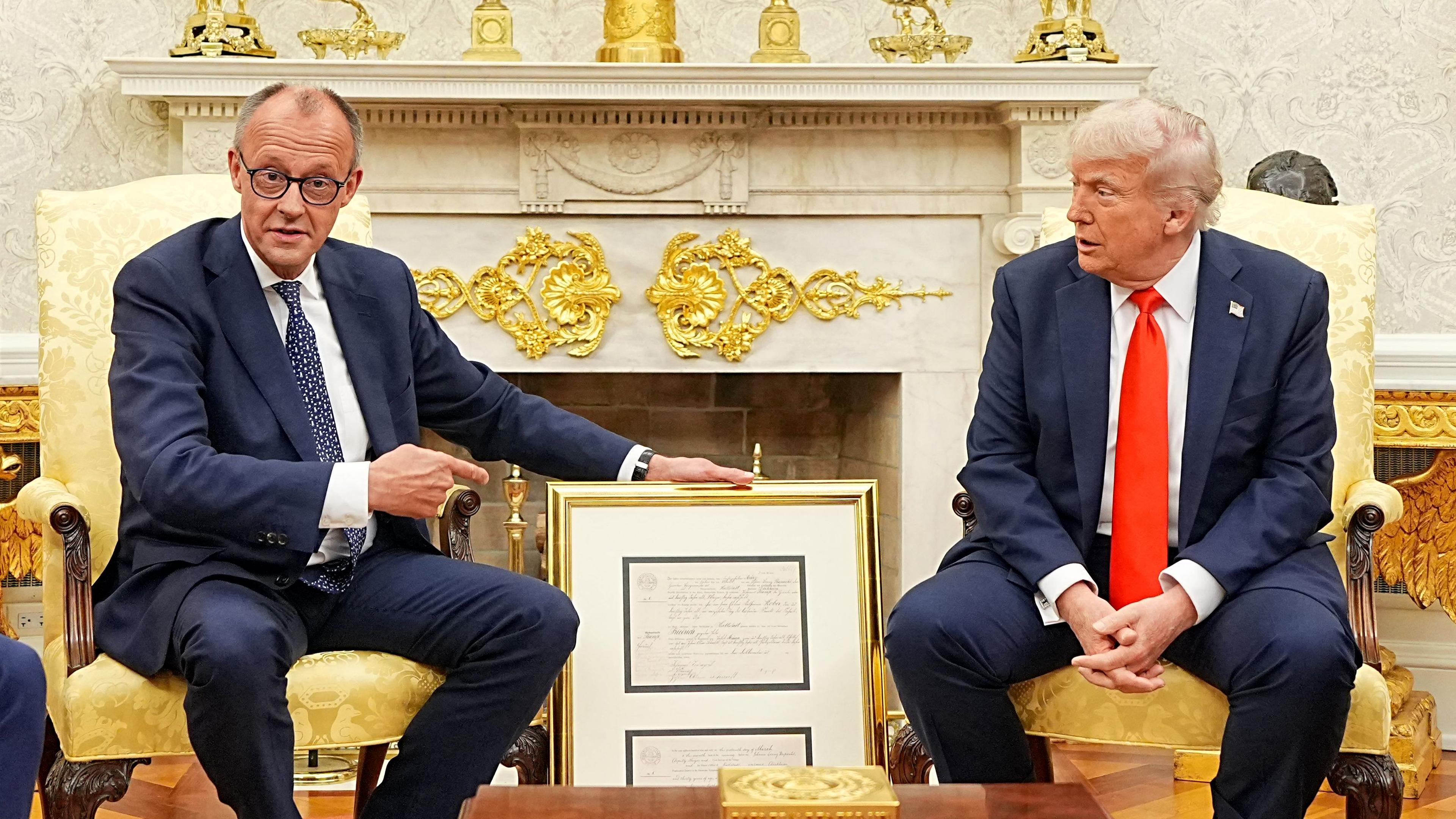 Now in the live blog: Donald Trump receives Friedrich Merz in the White House
