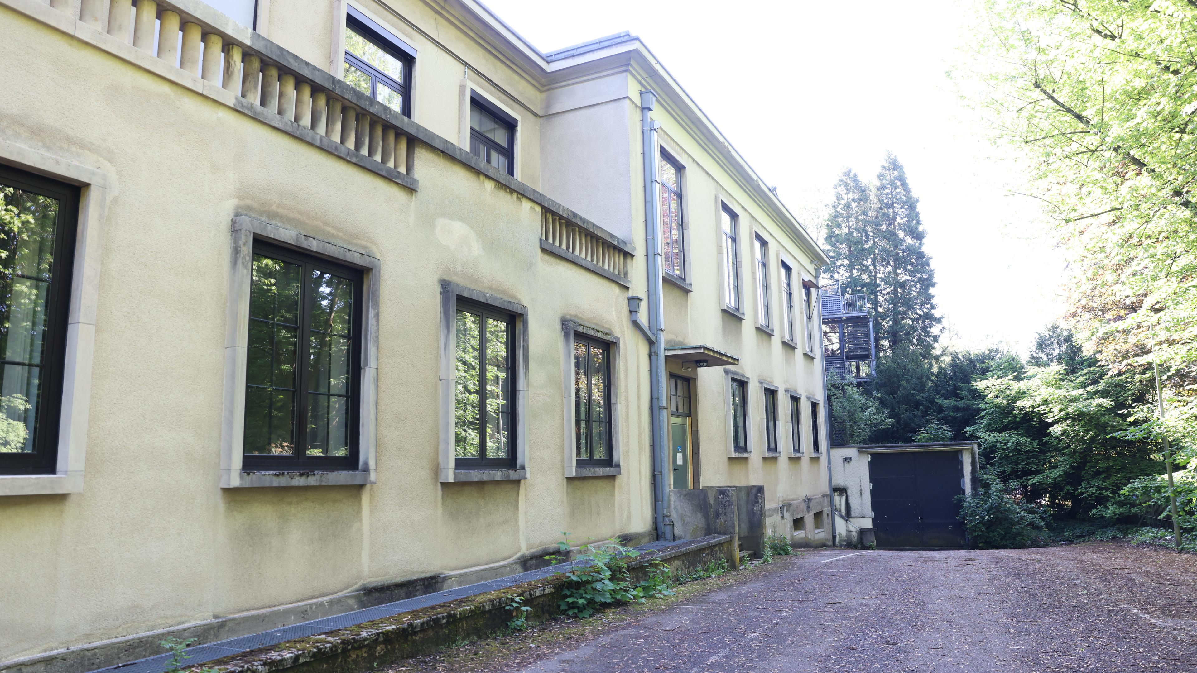 Seit einiger Zeit wird die Villa Louvigny renoviert.