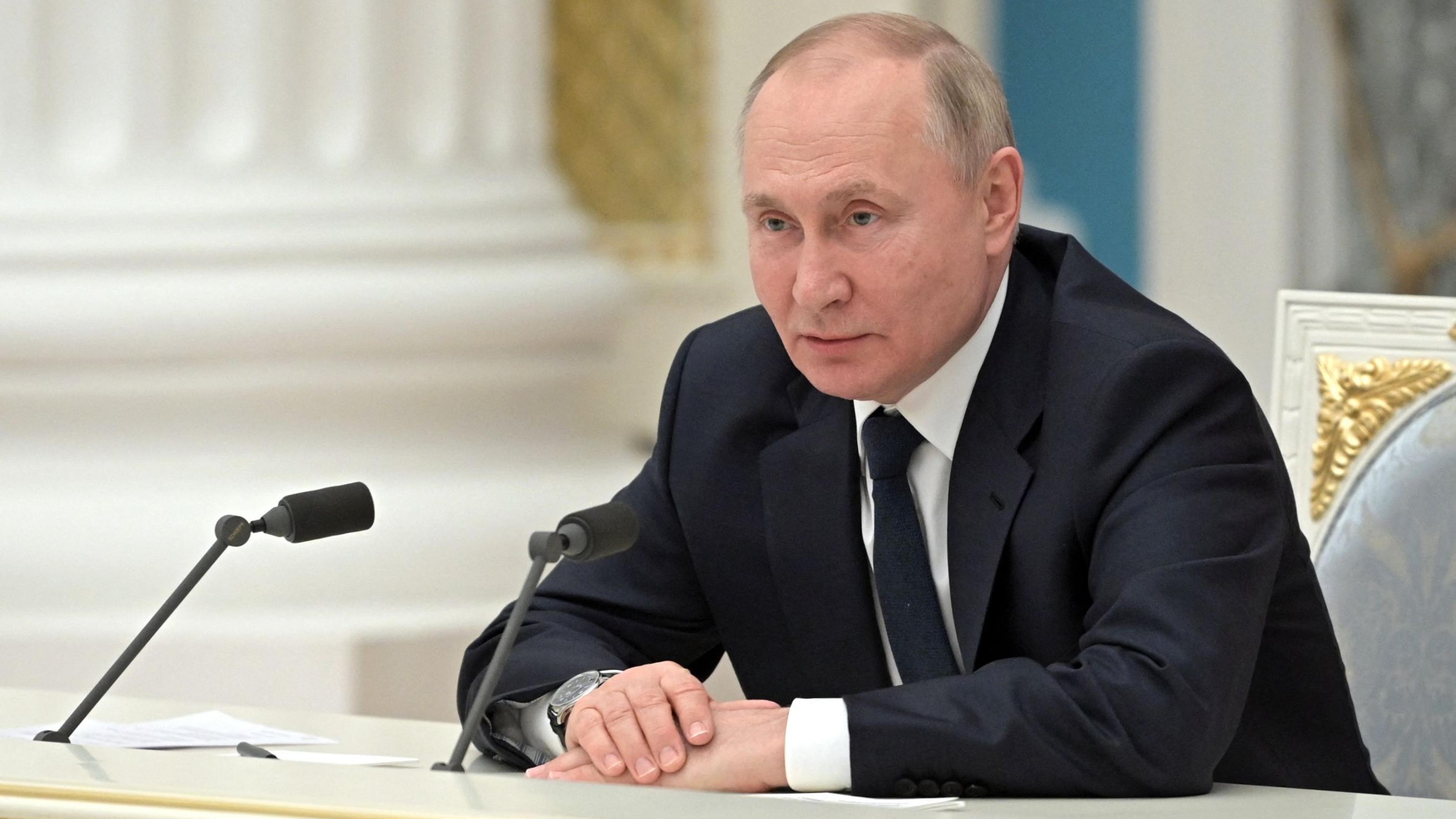 Wladimir Putin kritisiert die Sanktionen des Westens.