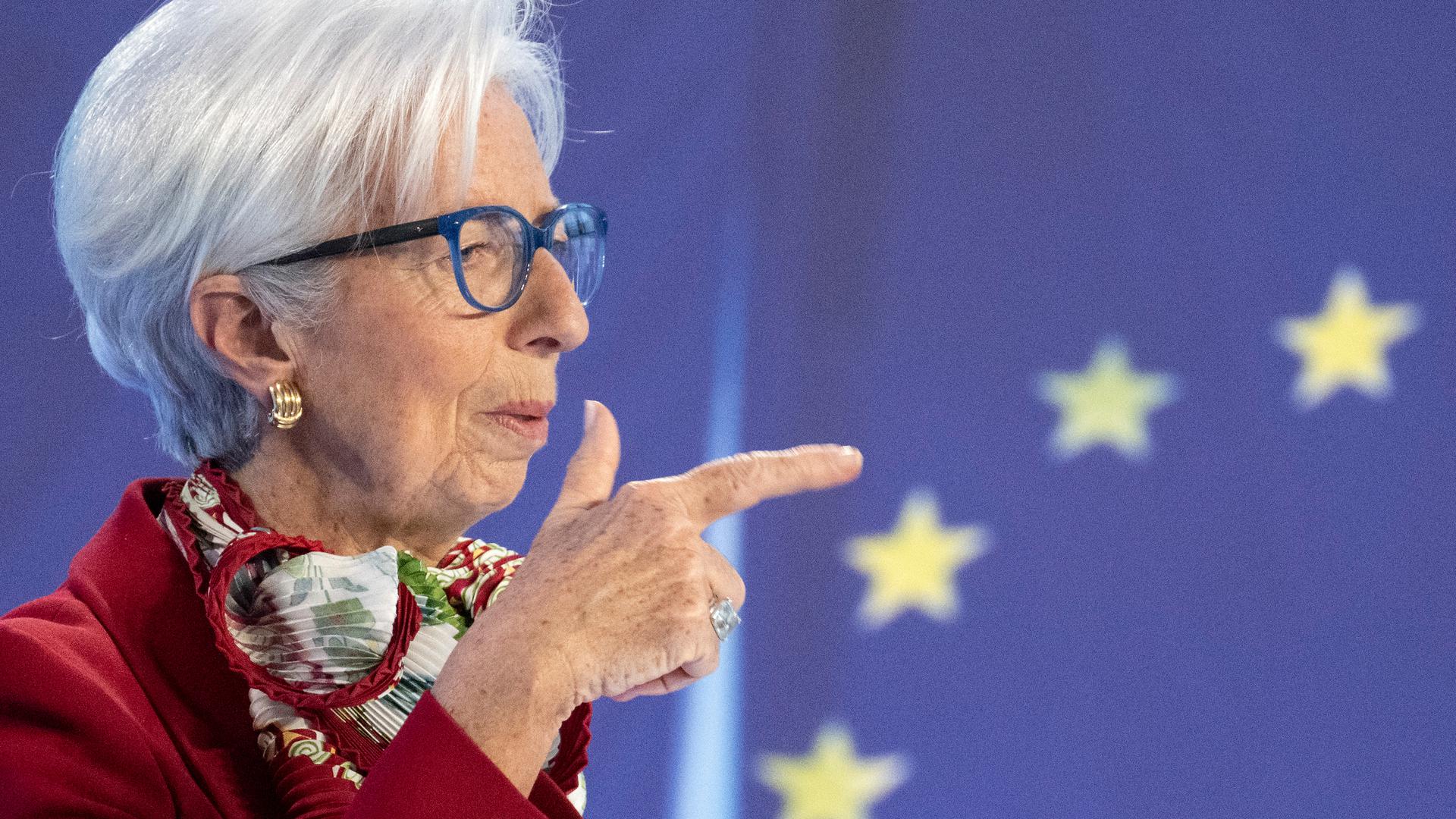 16.03.2023, Hessen, Frankfurt/Main: Christine Lagarde, Präsidentin der Europäischen Zentralbank (EZB) spricht auf einer Pressekonferenz zur aktuellen Ratssitzung der Bank. Foto: Boris Roessler/dpa +++ dpa-Bildfunk +++