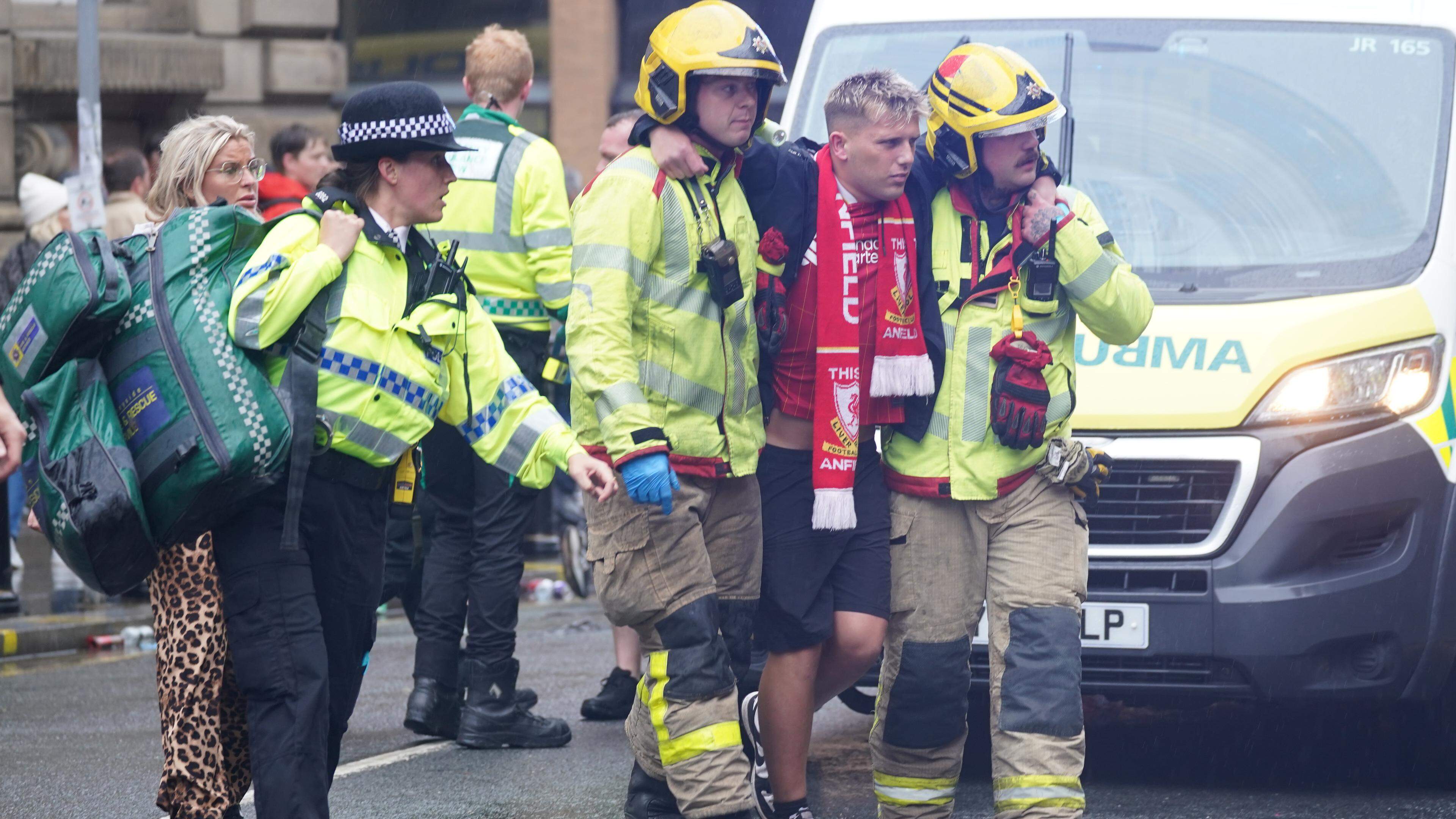 Car drives into a crowd in Liverpool