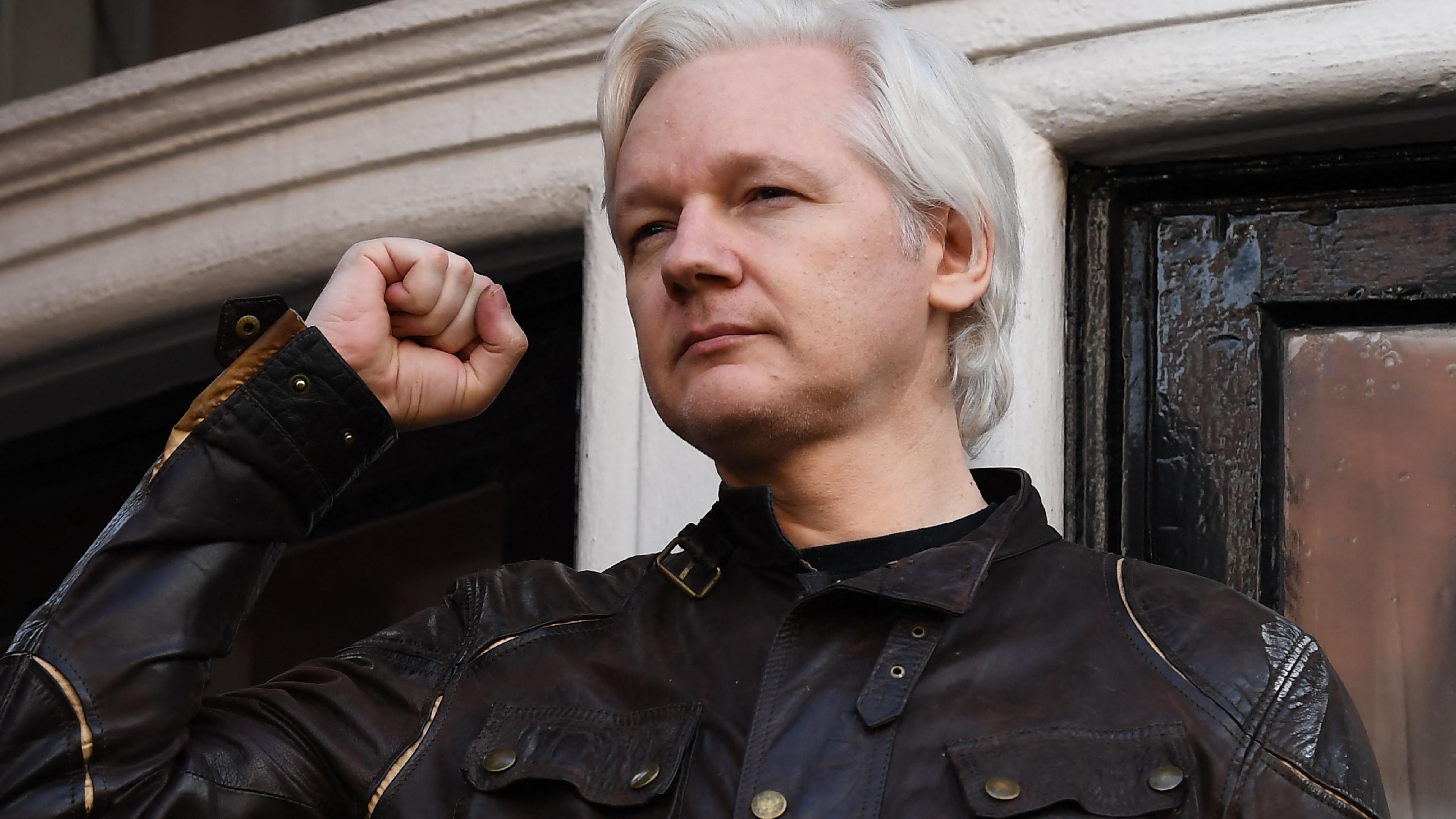 Der Londoner High Court hat entschieden: Wikileaks-Gründer Julian Assange darf Berufung gegen Auslieferung in die USA einlegen.