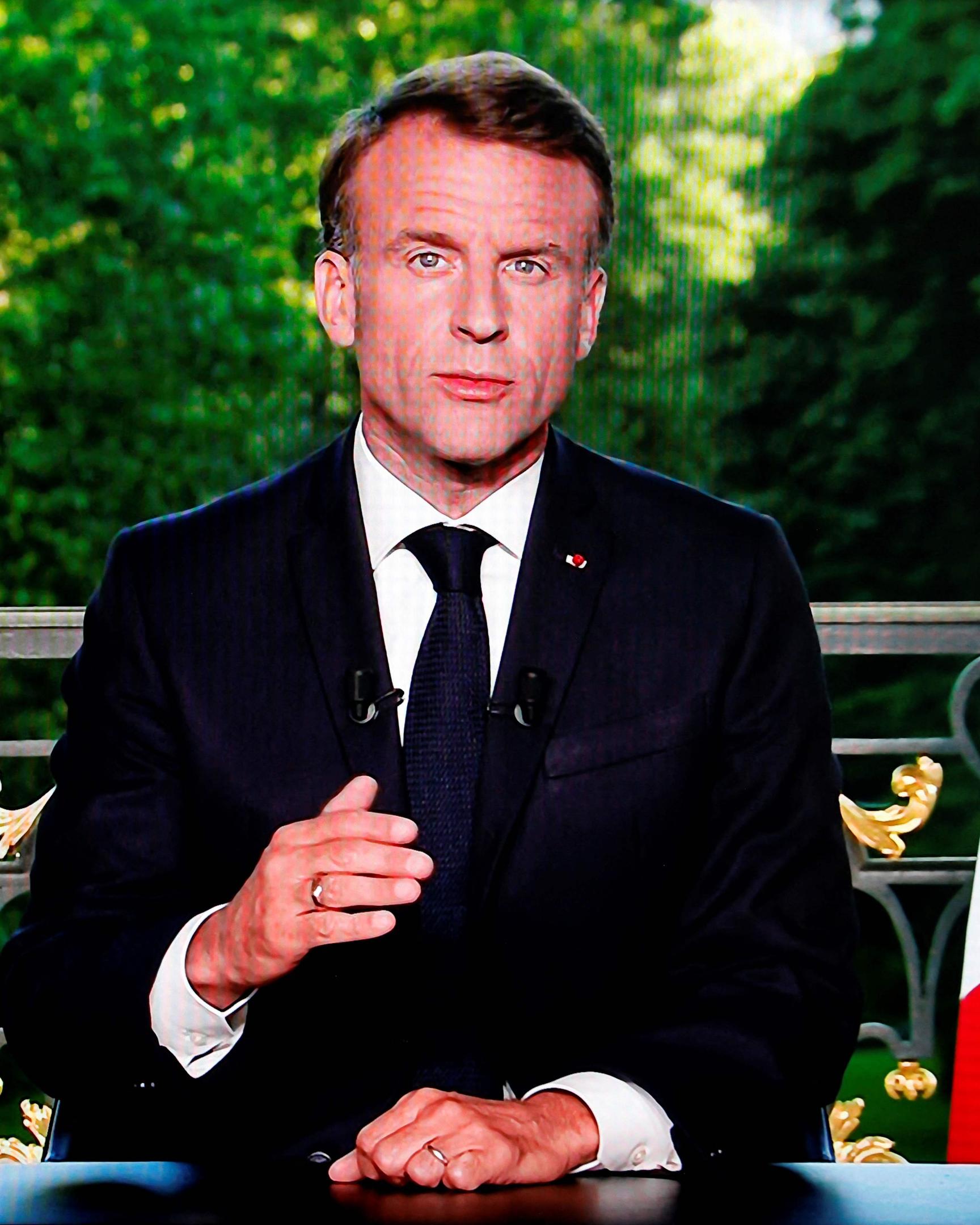 Frankreichs Präsident Emmanuel Macron kündigte in einer Fernseh-Ansprache an die Nation die Auflösung des Parlaments mit anschließenden Neuwahlen an.