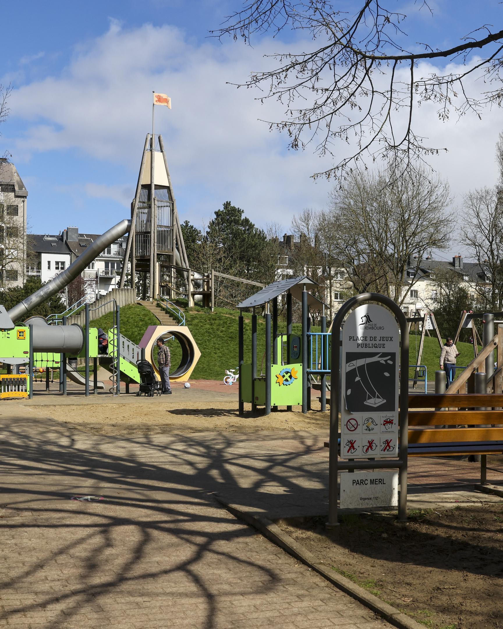 Der Märeler Park und der Spielplatz sind ein beliebter Treffpunkt in der Hauptstadt.