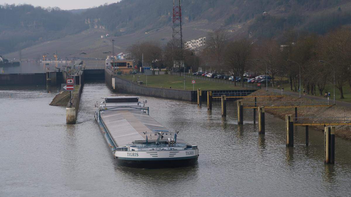 Zweite-Schleusenkammern-auf-der-Mosel-nicht-vor-2040