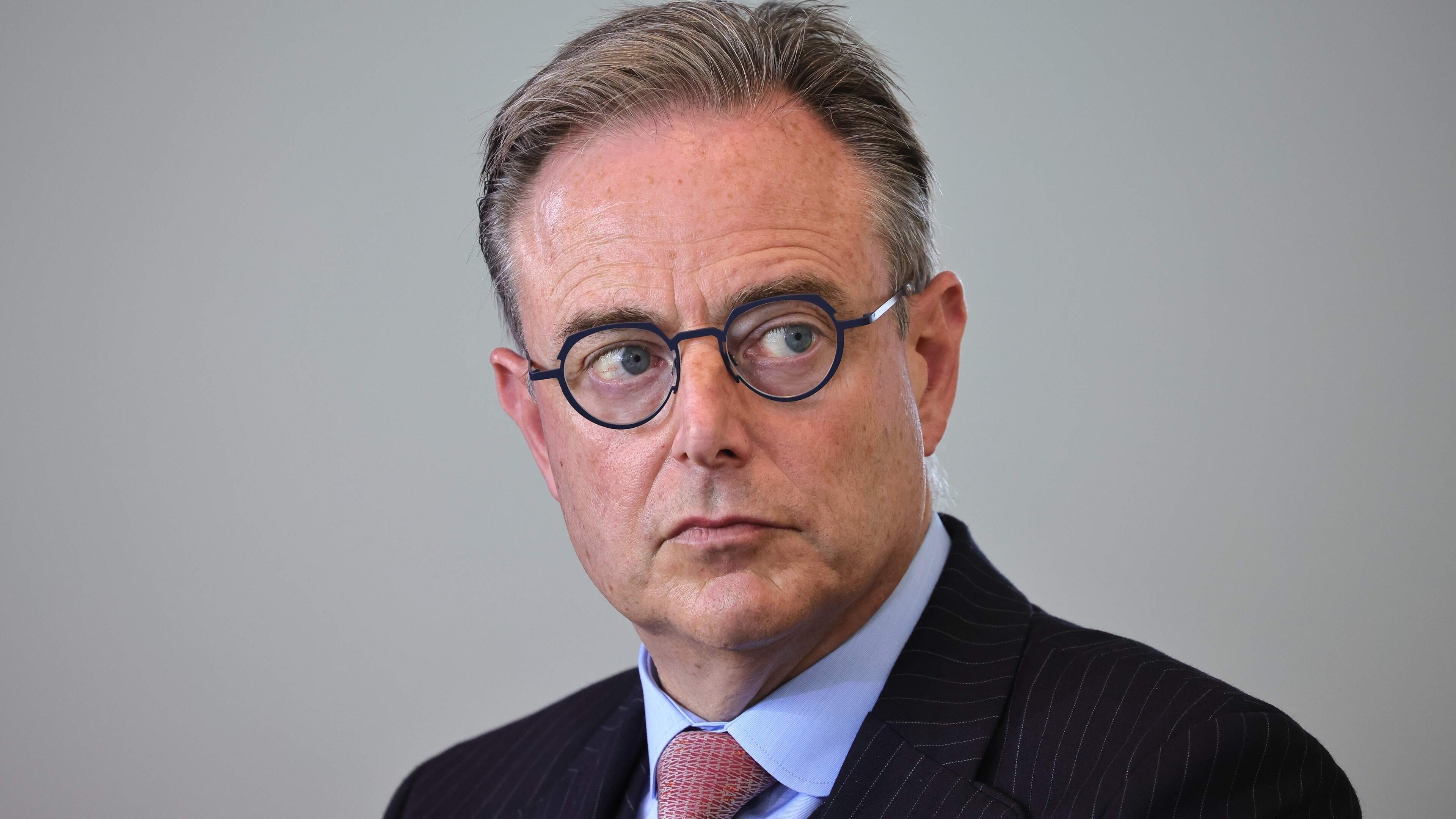 Belgiens Premier dreht an der Index-Schraube, Luxemburg scha