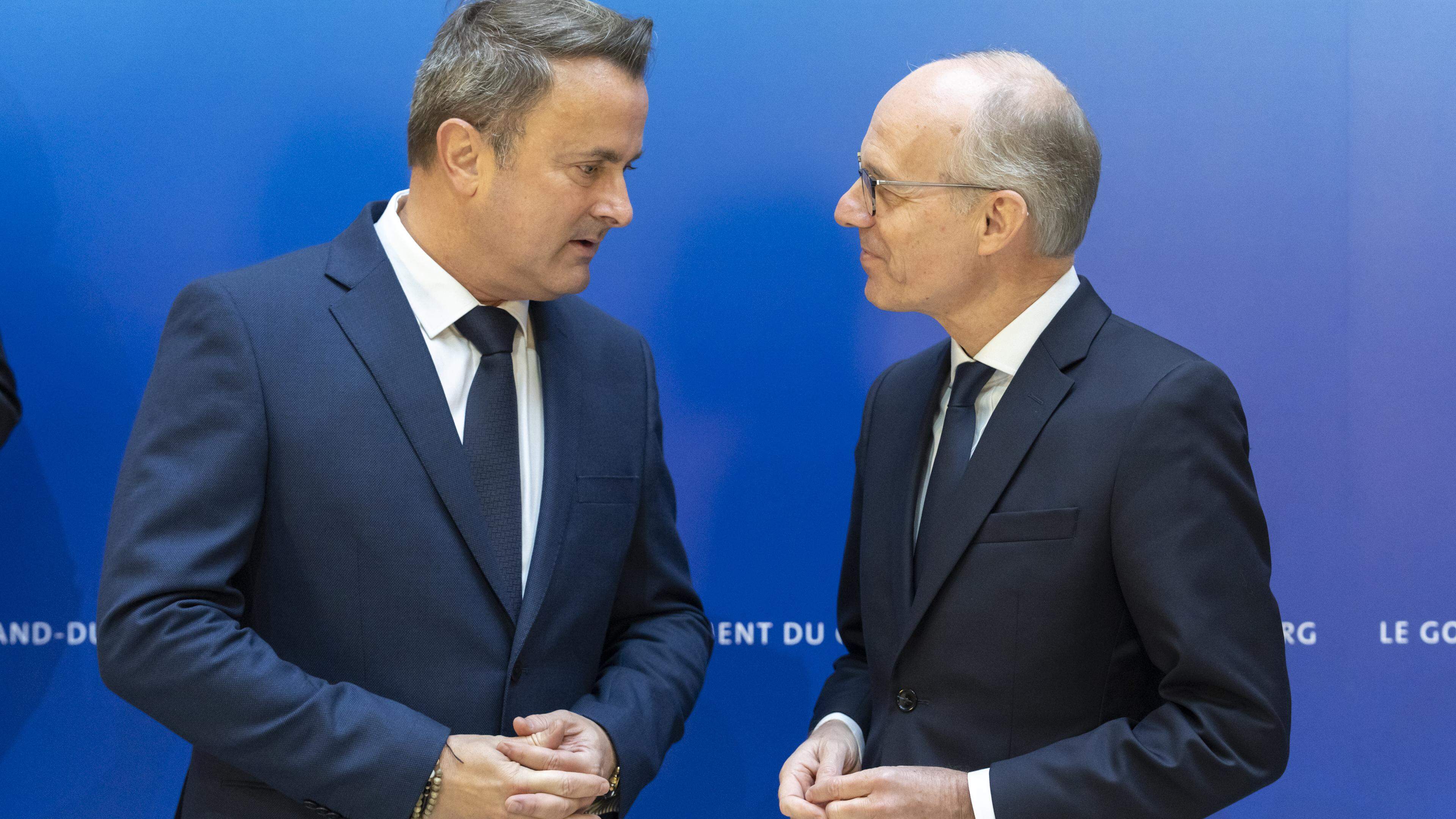 (de g. à dr.) Xavier Bettel, Vice-Premier ministre, ministre des Affaires étrangères et européennes, de la Coopération, du Commerce extérieur et à la Grande Région ; Luc Frieden, Premier ministre