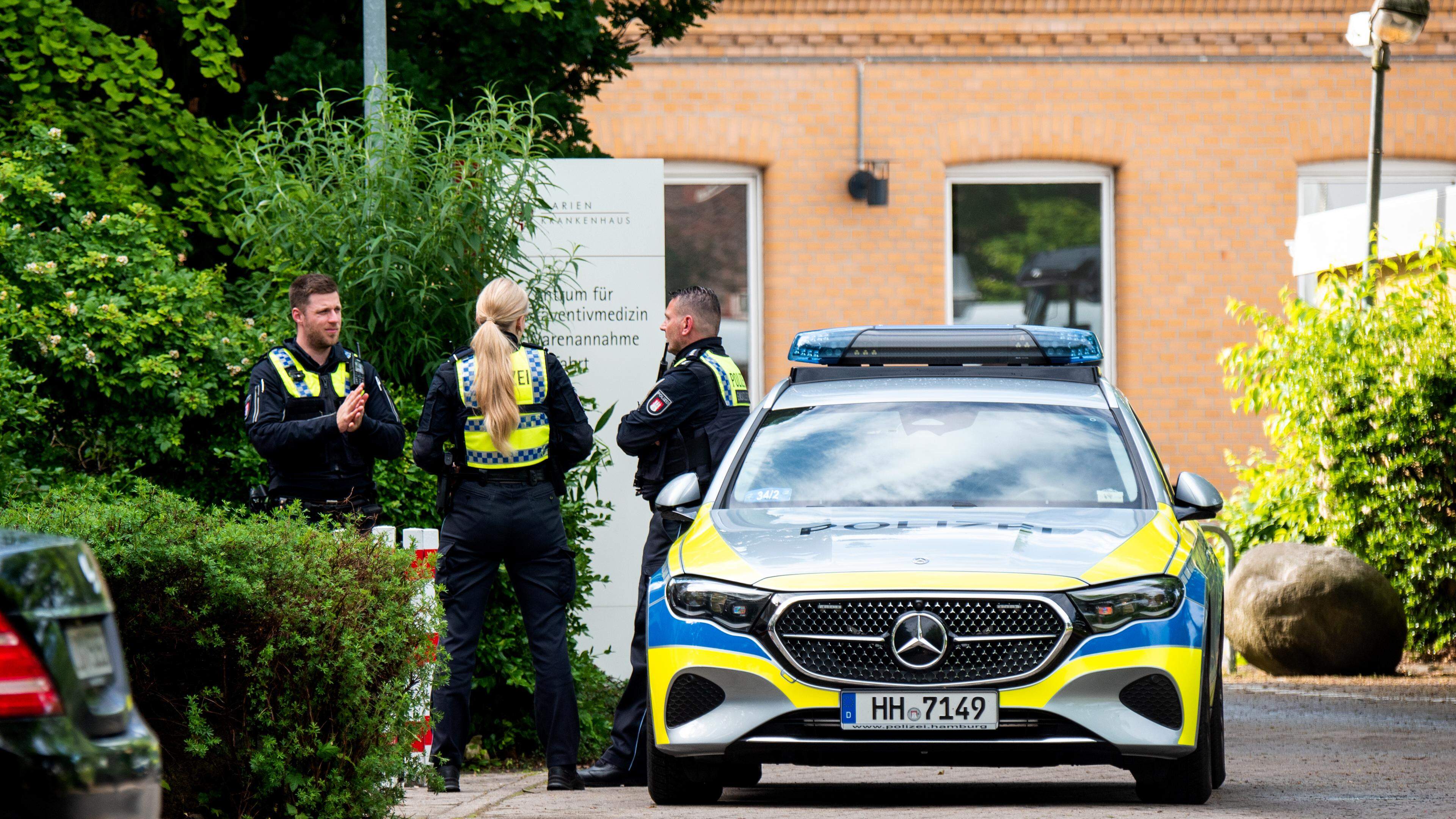 72-year-old arrested for clinic fire in Hamburg