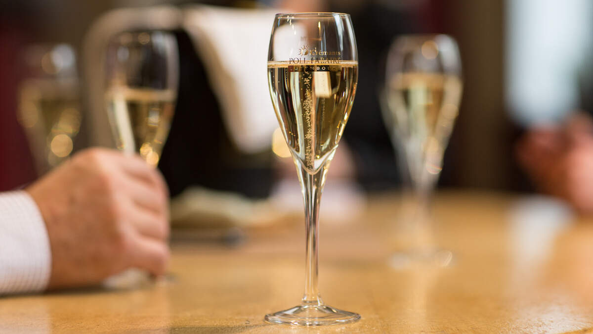 https://img.wort.lu/public/luxemburg/u3cjj2-vinsmoselle20181127-ad4i9366.jpg/alternates/SIXTEEN_NINE_1200/Vinsmoselle20181127-AD4I9366.jpg