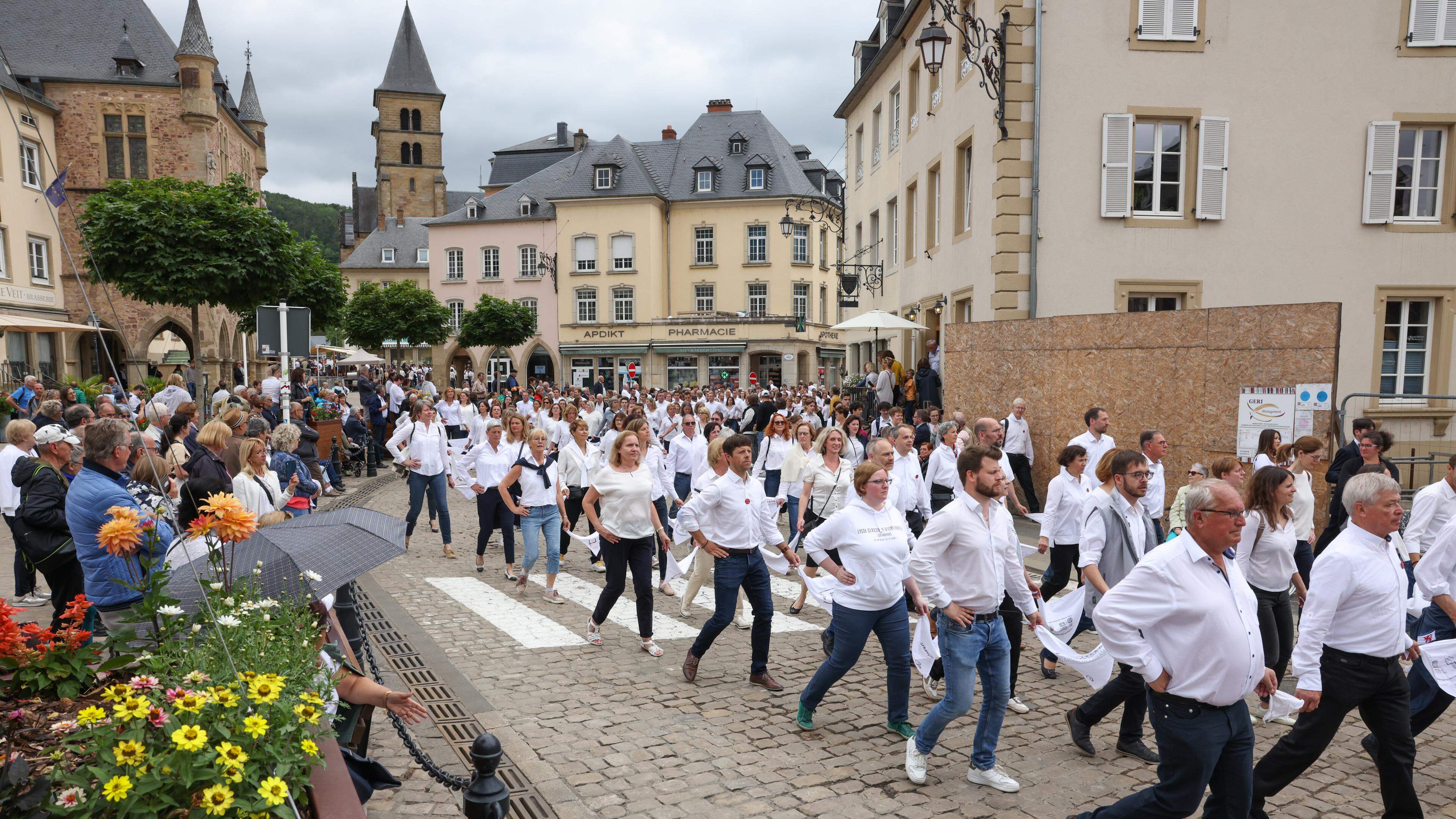 Echternacher jumping procession: the most important questions and answers