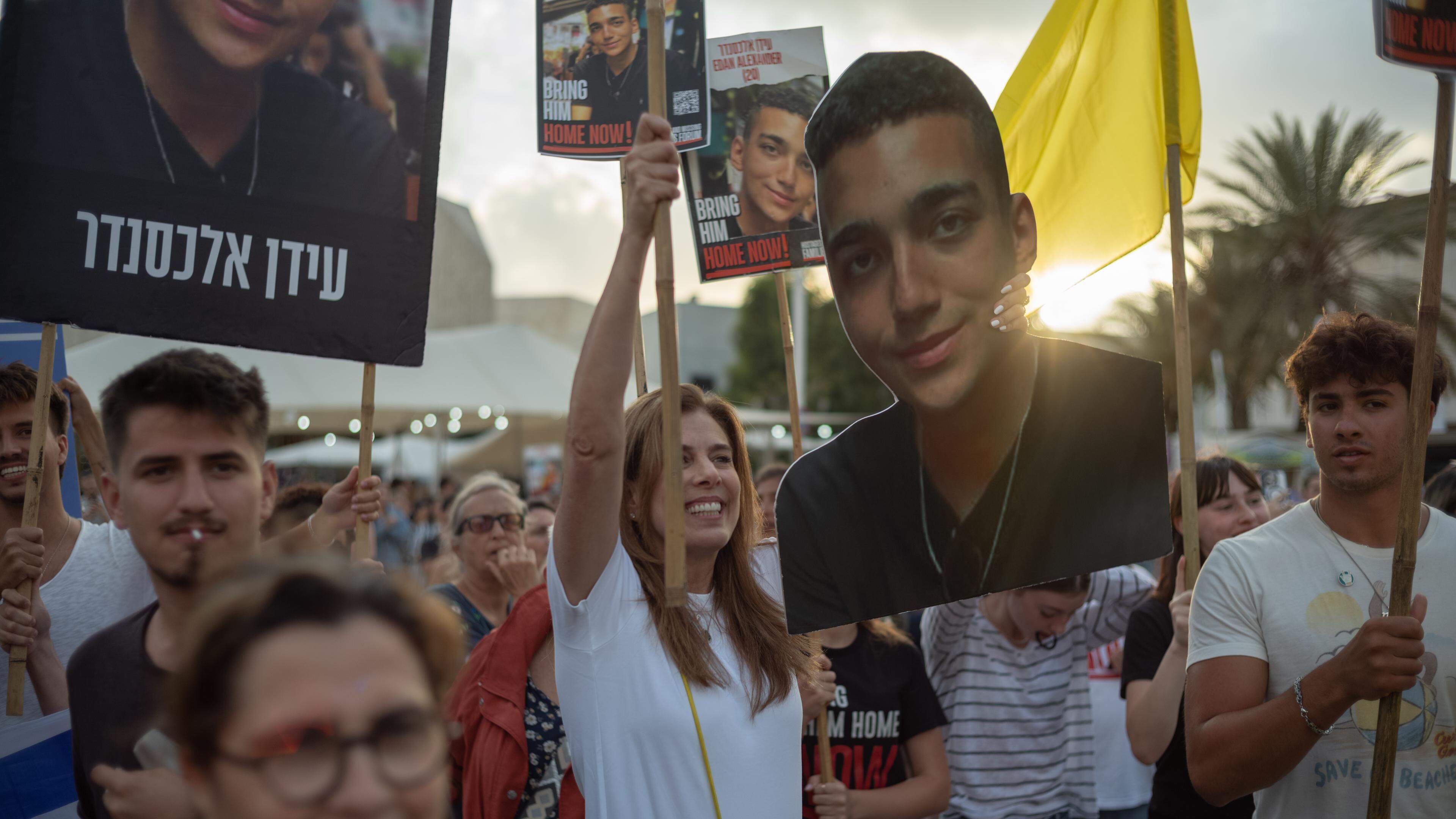 Hamas leaves US Israeli Geisel Edan Alexander Frei