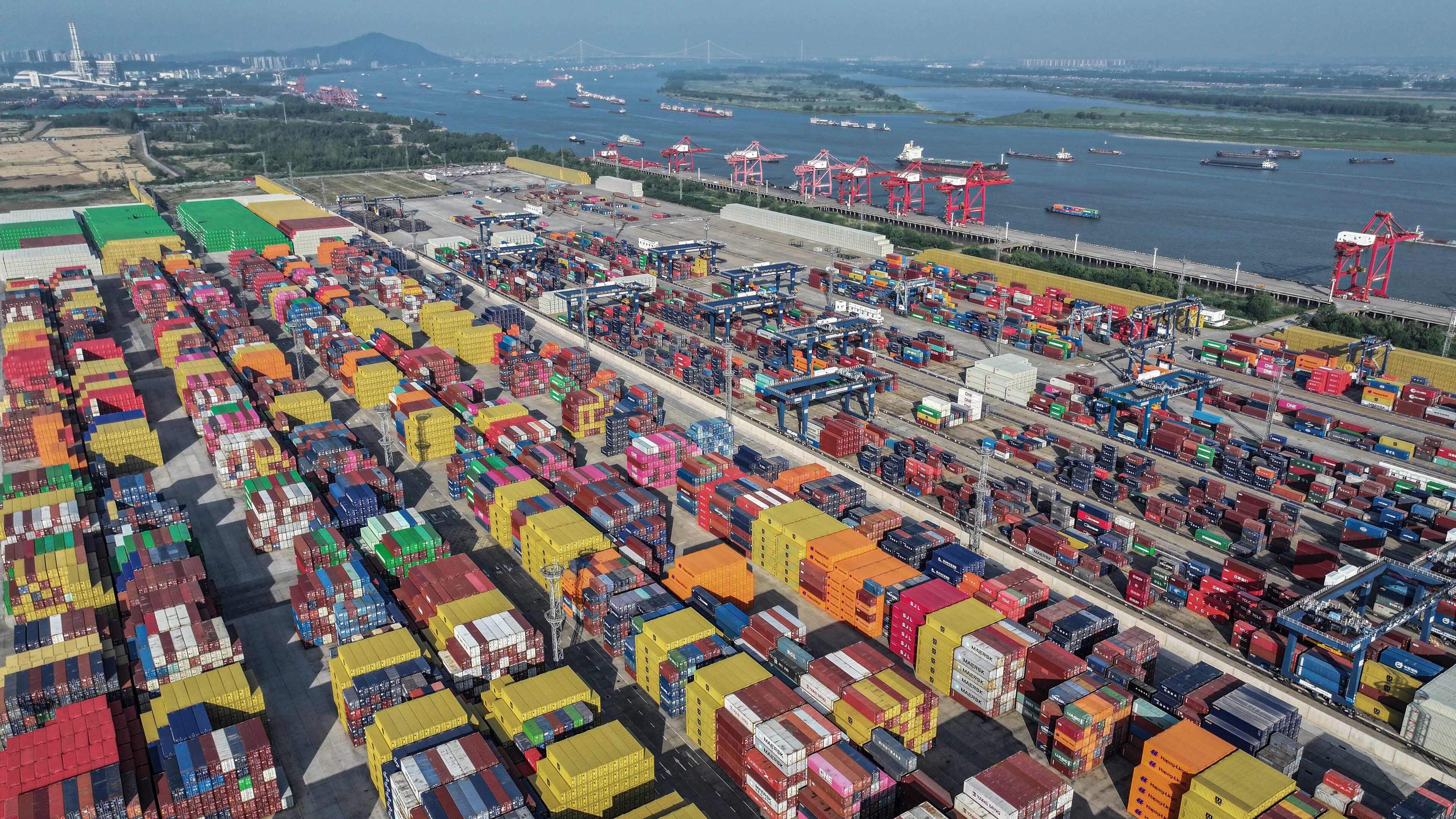 China and the USA lower mutual tariffs