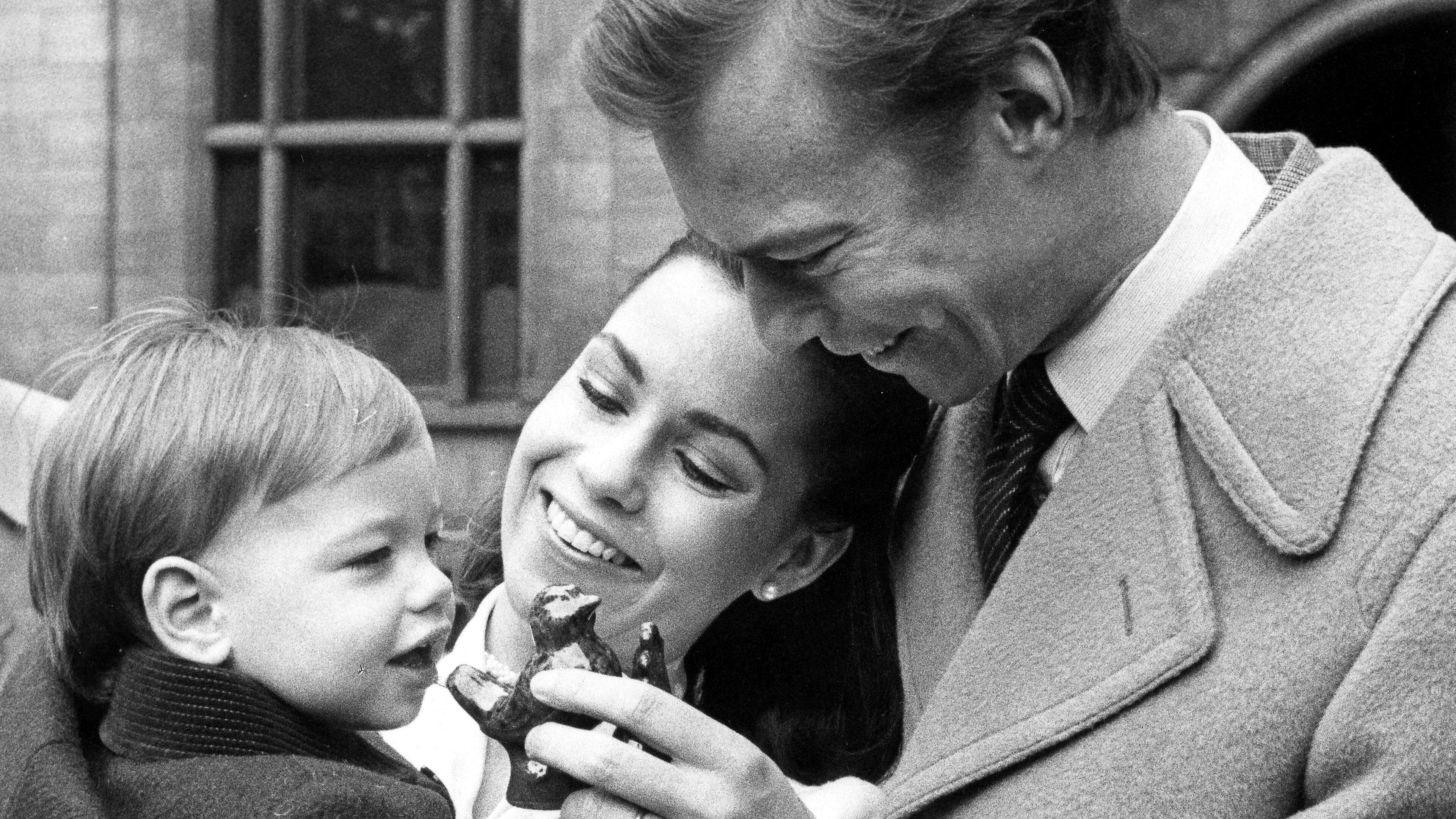 Royale Tradition: Erbgroßherzog Guillaume mit seinen Eltern bei der Éimaischen 1983.