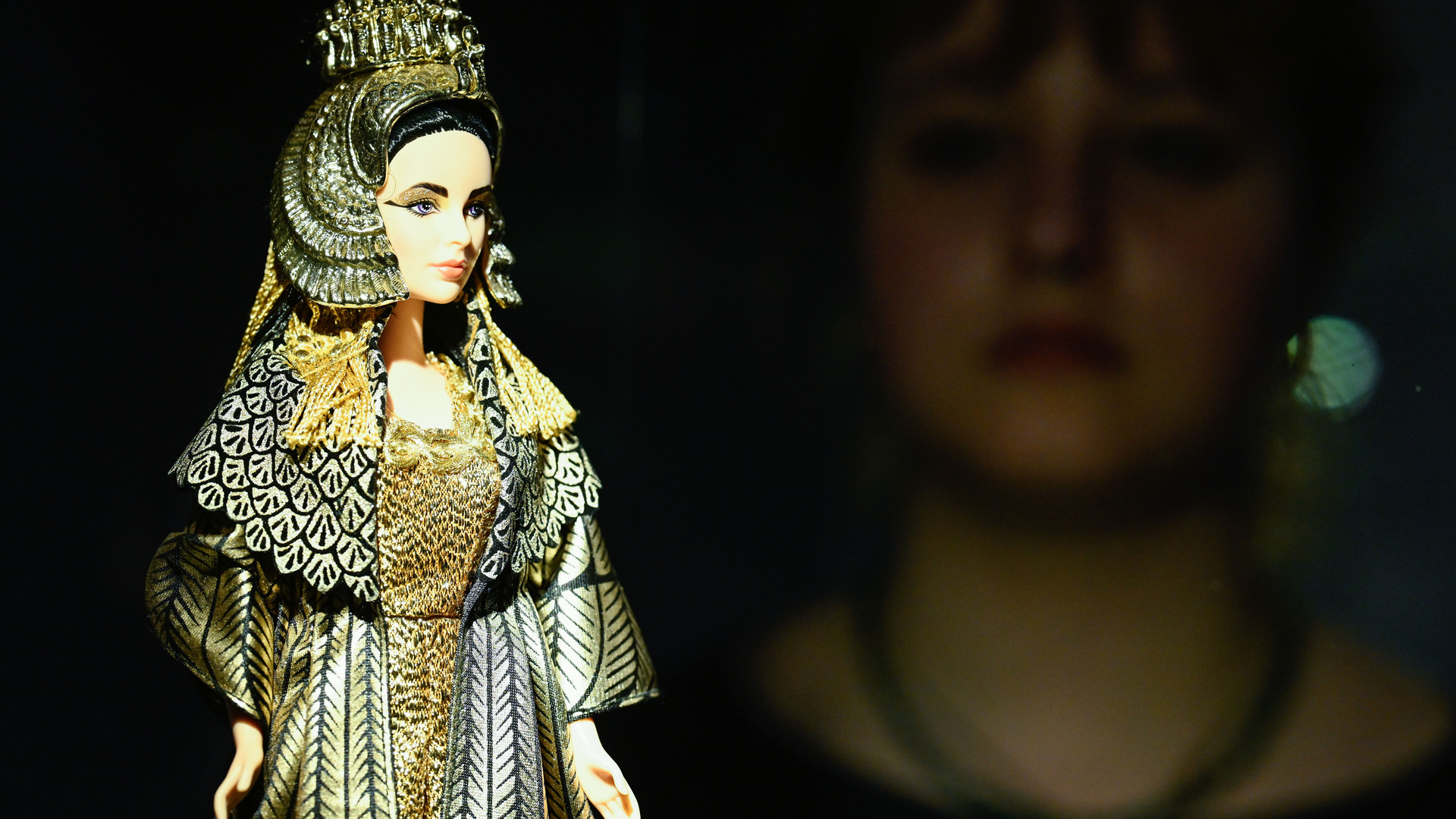 Erste Ausstellung über Liebespaar Caesar und Kleopatra öffnet in