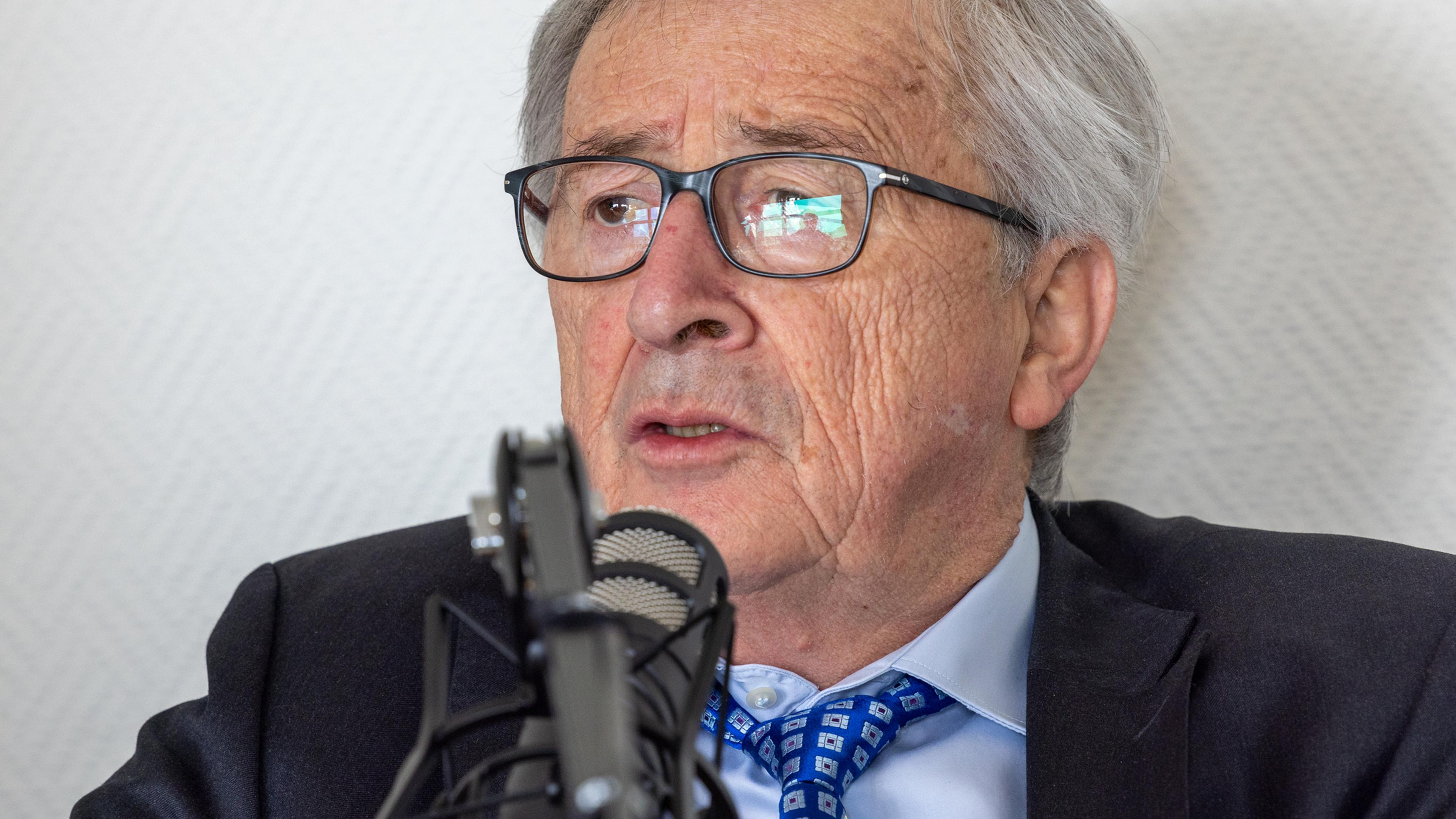 Jean-Claude Juncker ist noch immer ein gern gesehener Gesprächspartner, hier als Gast beim „Wortwechsel“-Podcast. 