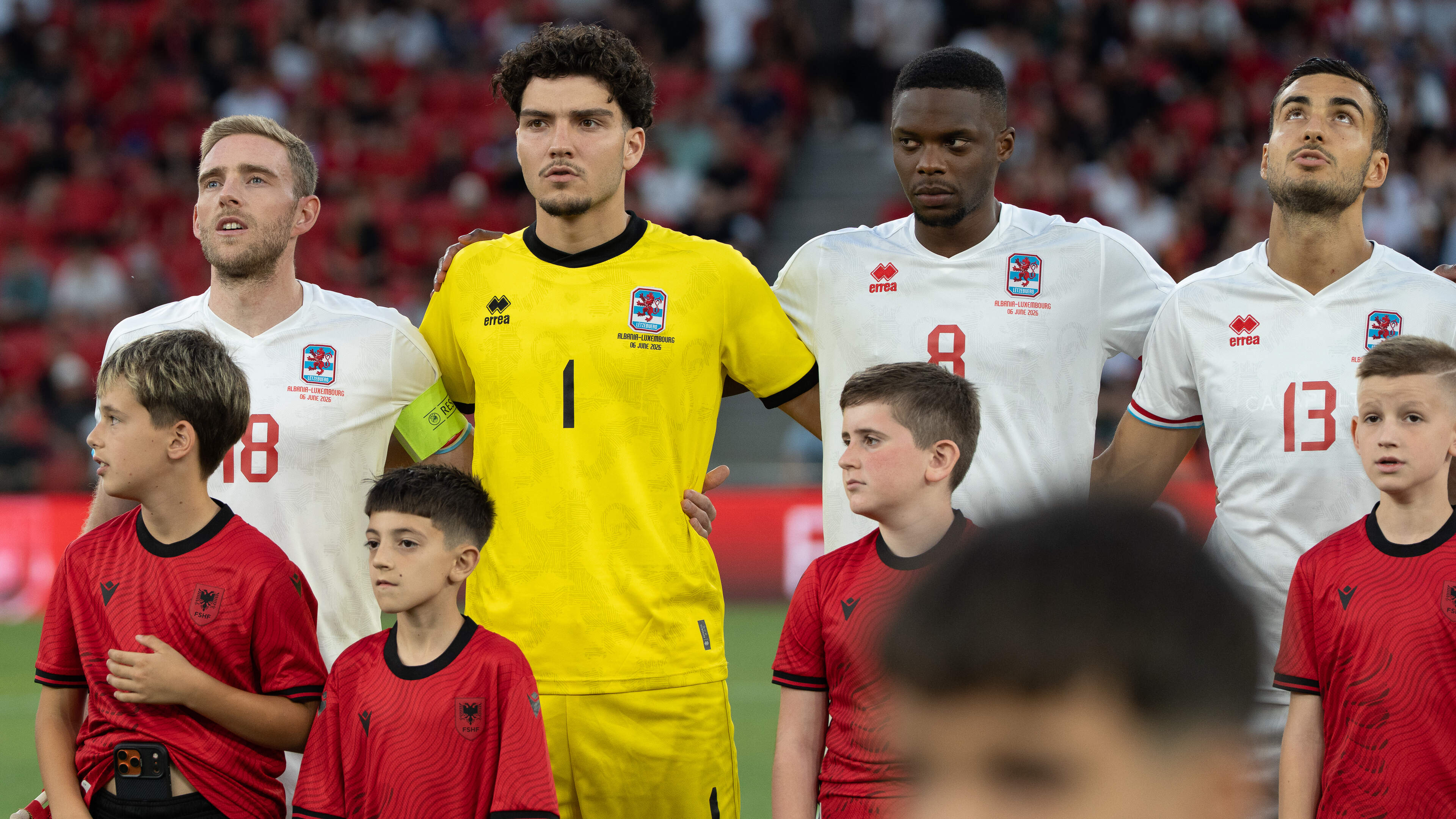 Portugal, Haiti, England: Diesen Teams drücken die FLF-Stars