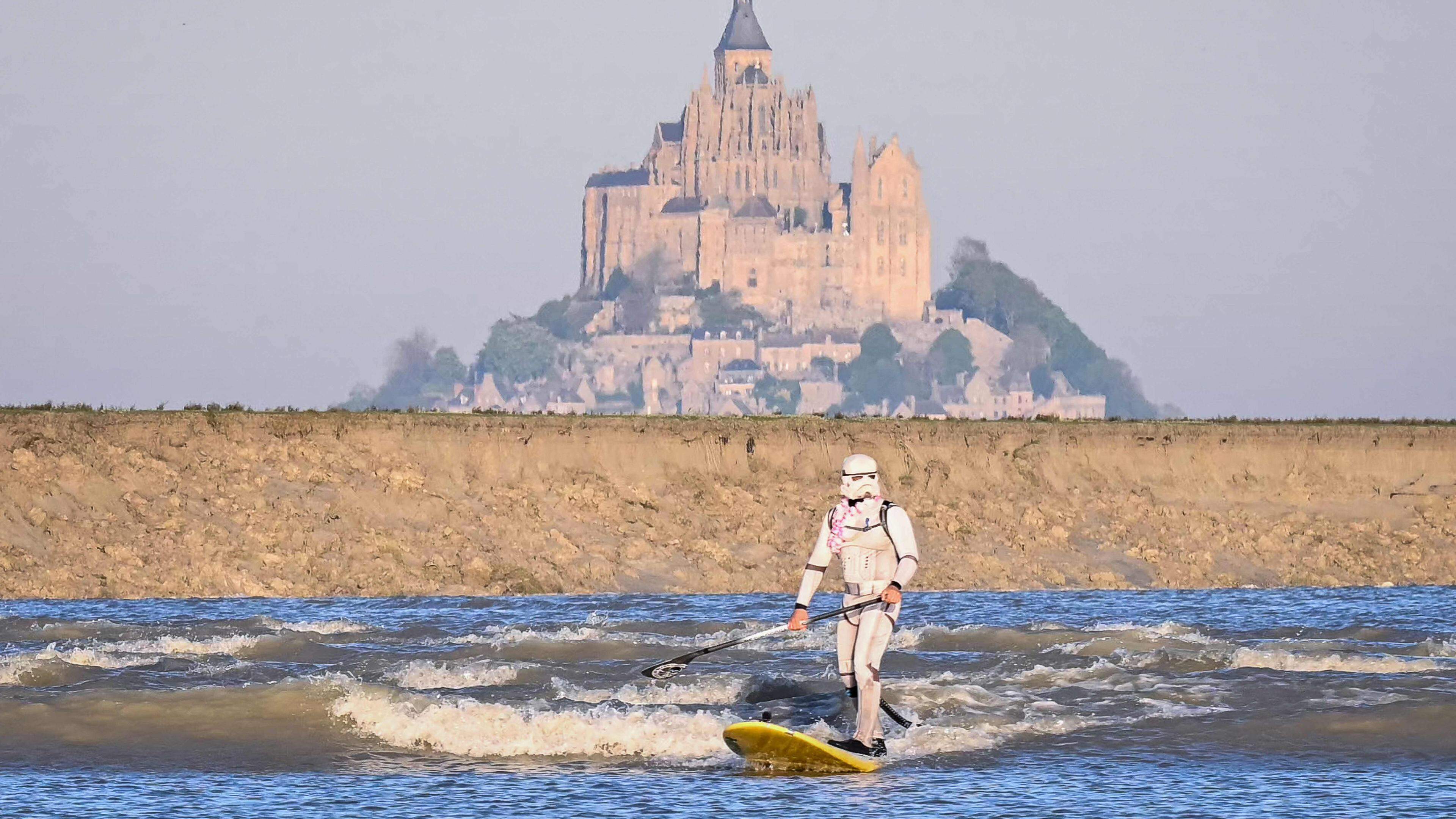 Bilder des Tages: Möge die Flut mit dir sein    