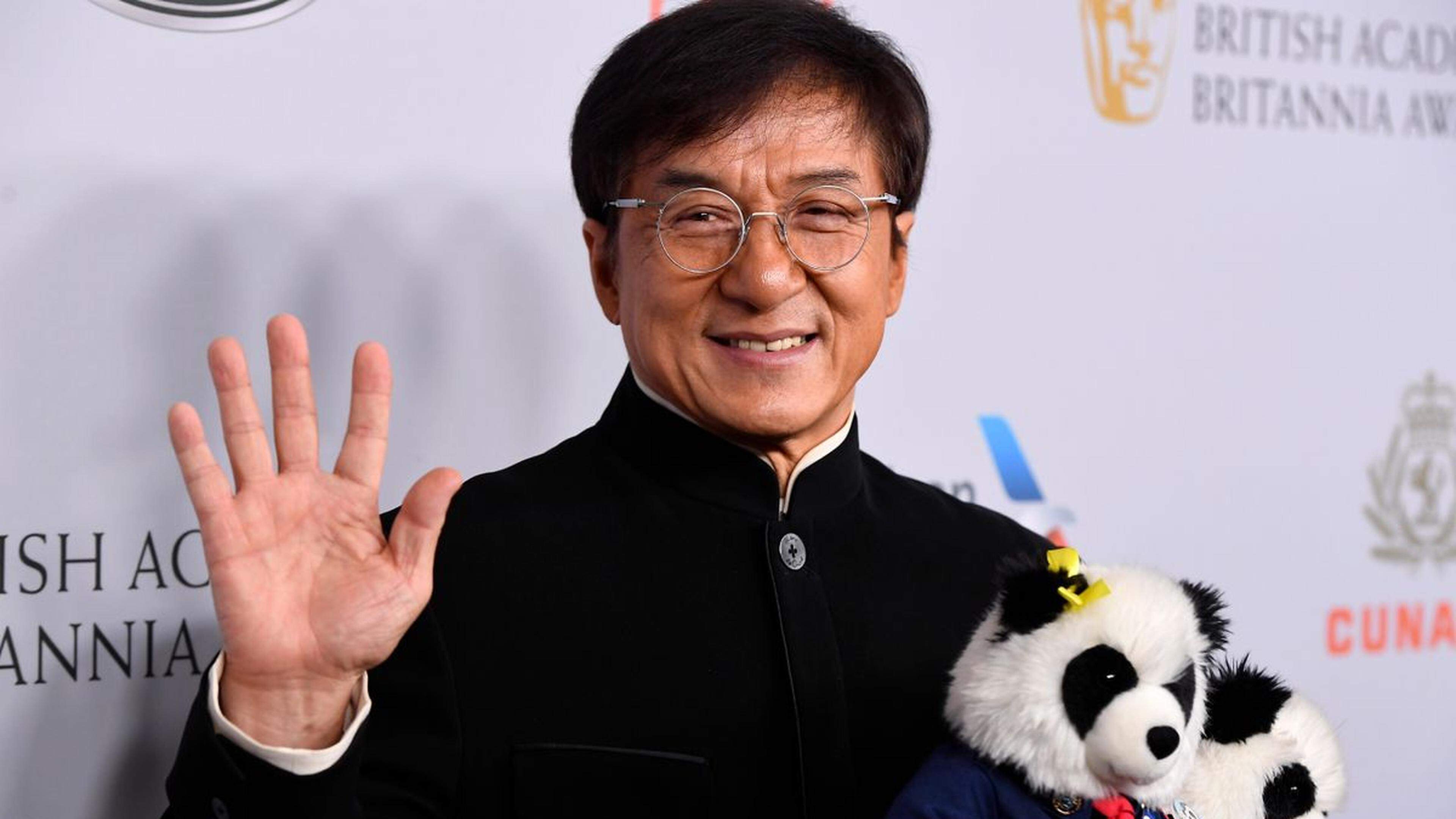 Jackie Chan: Stop with Stunts to retire – so never +++ Sebastian Fitzek: My wife only thought I was a stacker