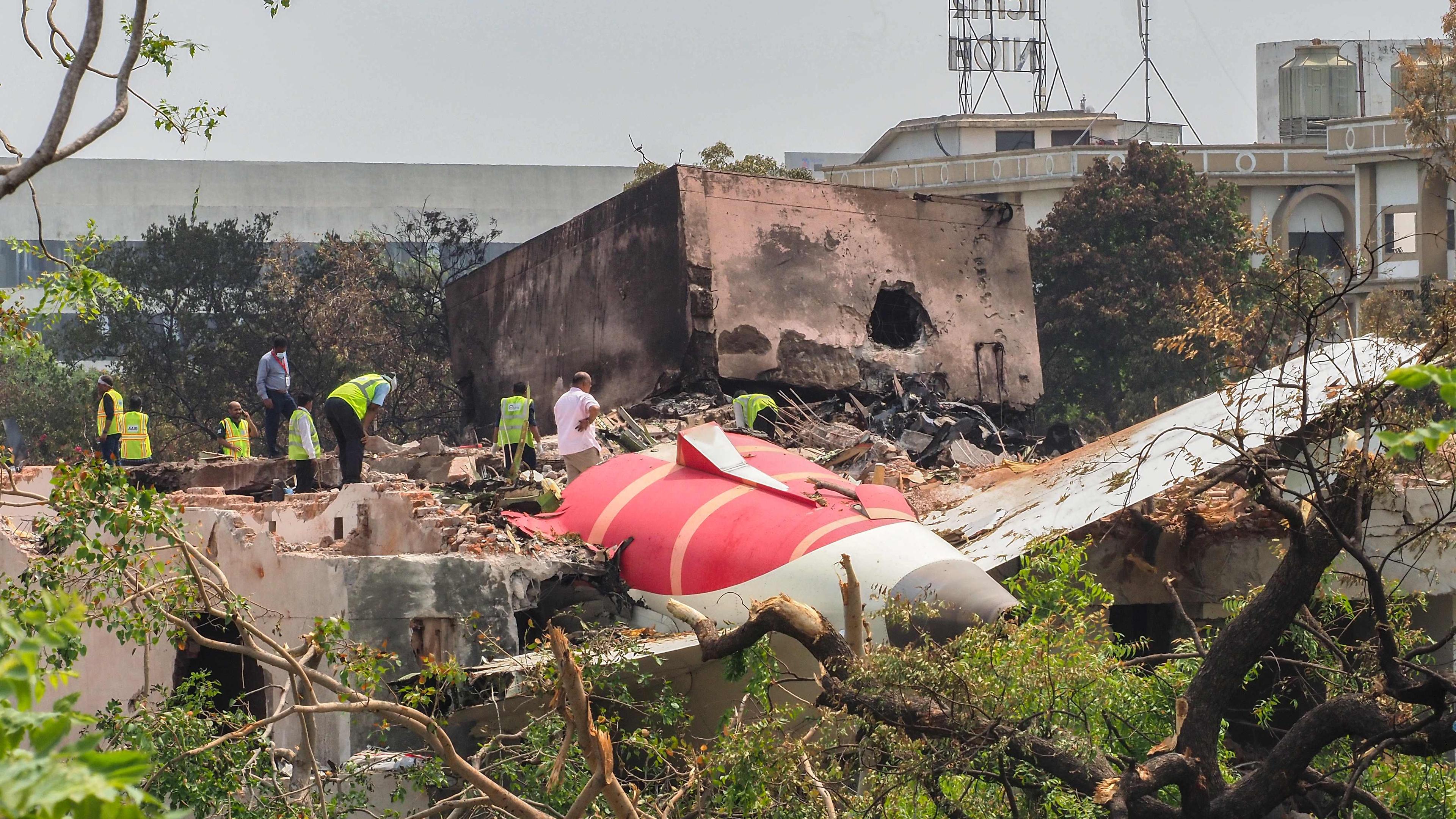 Like a miracle: passenger survives plane crash in India