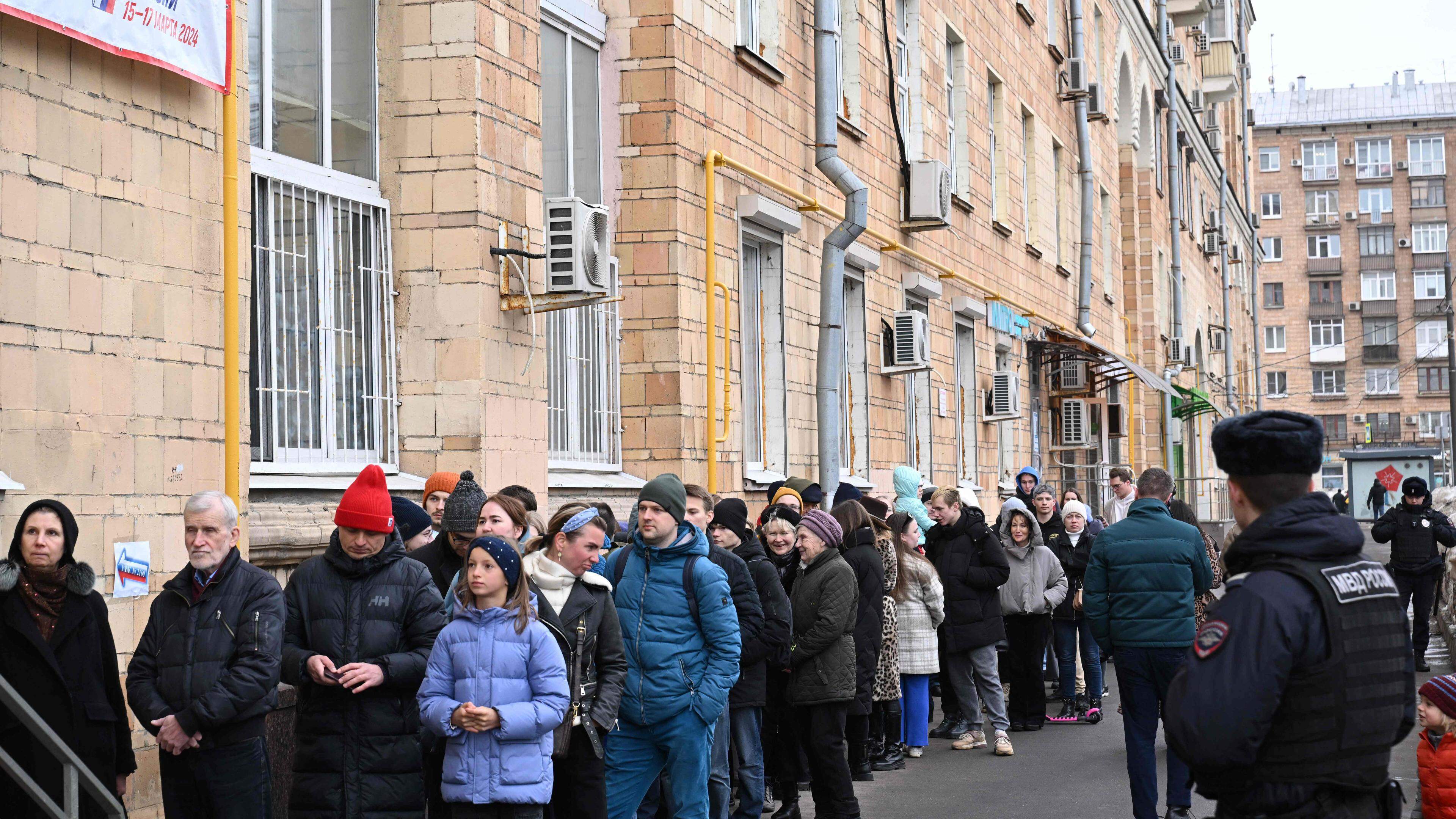 Putin’s Re-Election Showdown at School No. 1566 in Moscow – Update from Marino