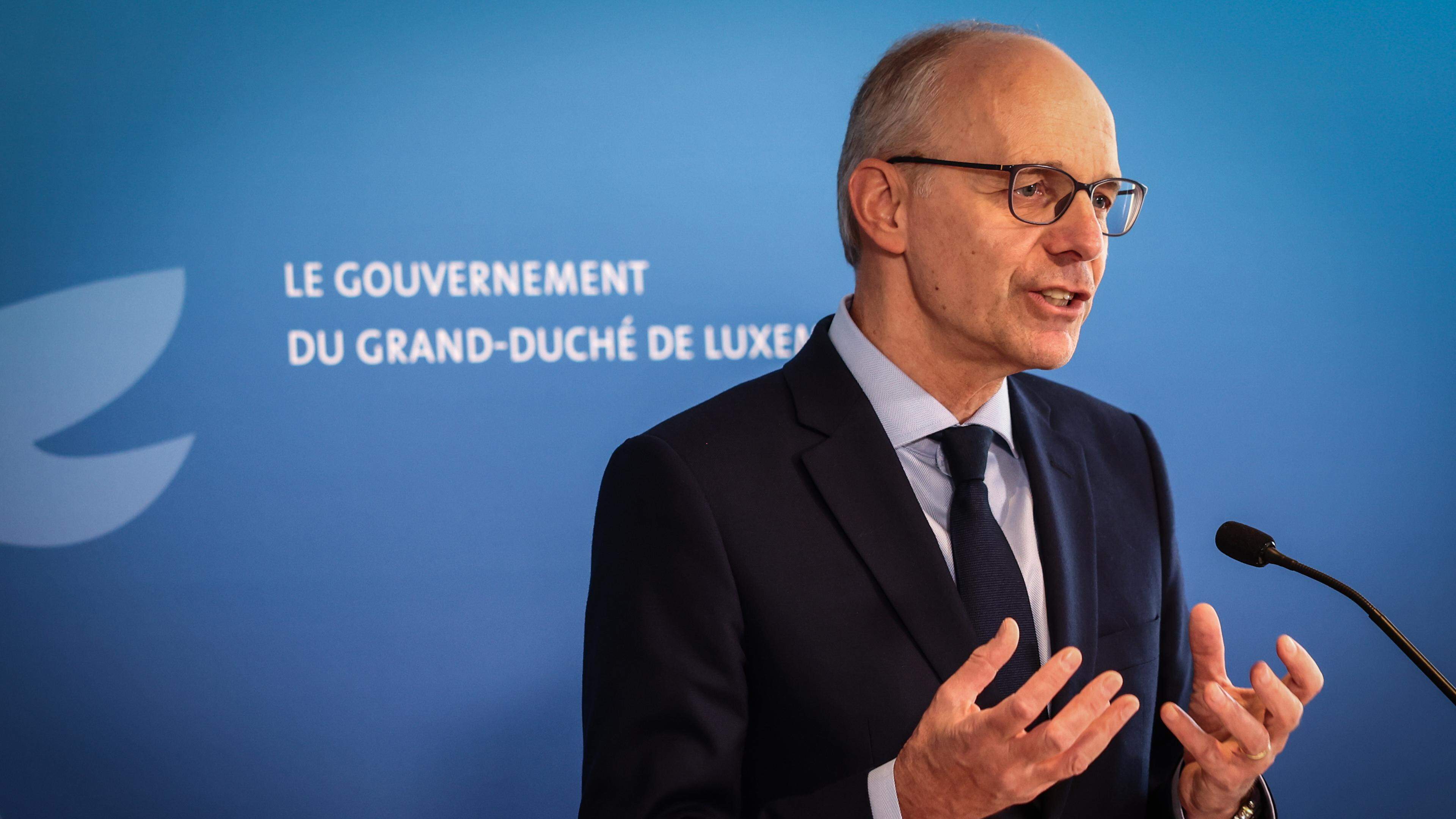 Luc Frieden contradicts unions when it comes to Sunday work