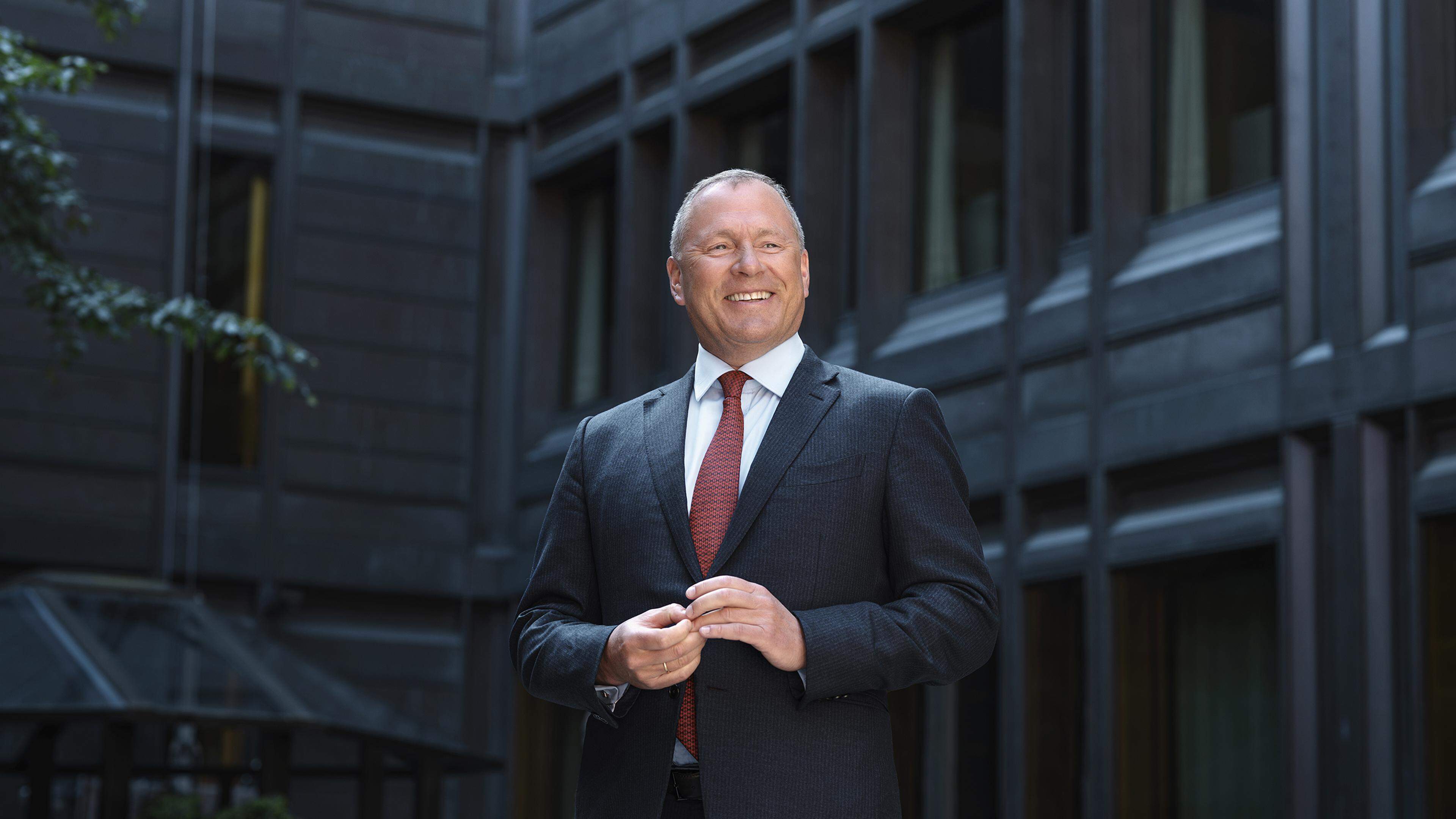Head of Norway’s Billion Fund threatens AI refusers with career-out